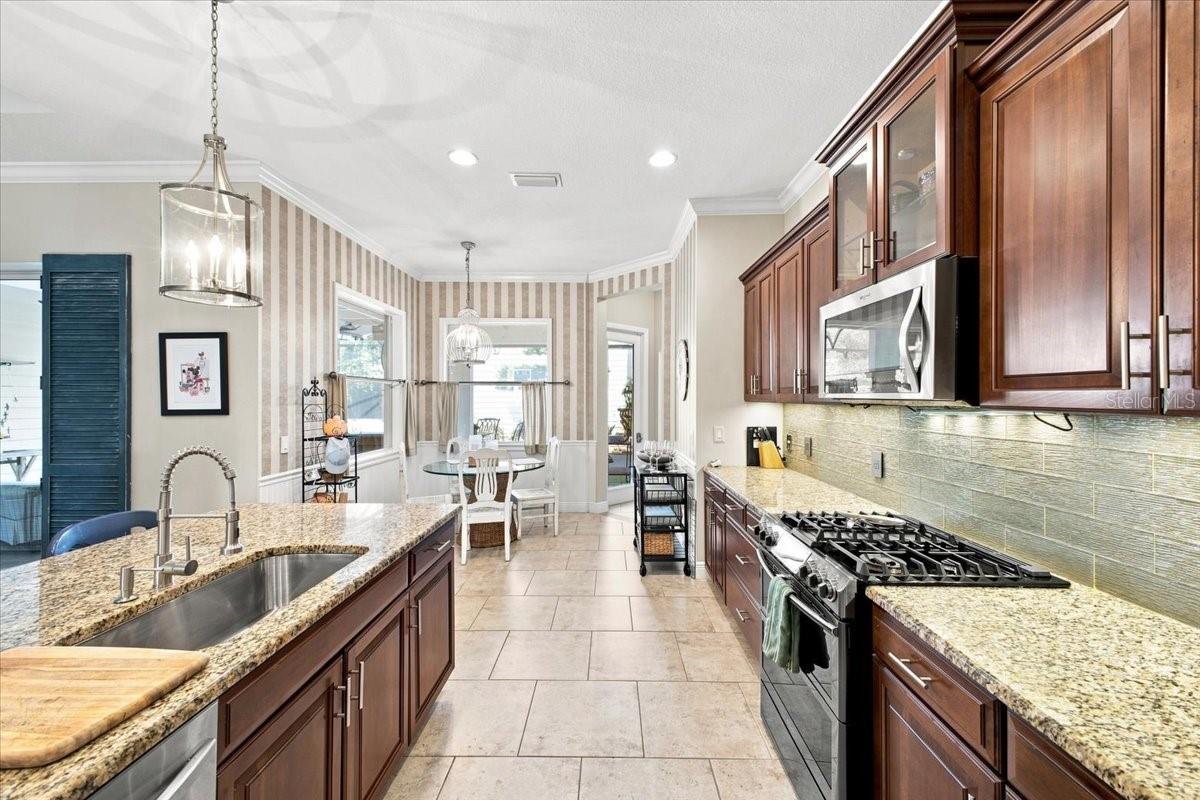4704 Seneca Park, Bradenton, FL 34211