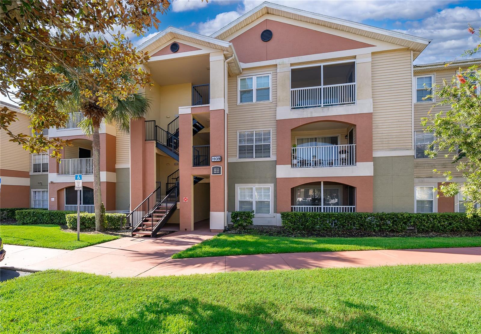 1939 Summer Club Unit 115, Oviedo, FL 32765
