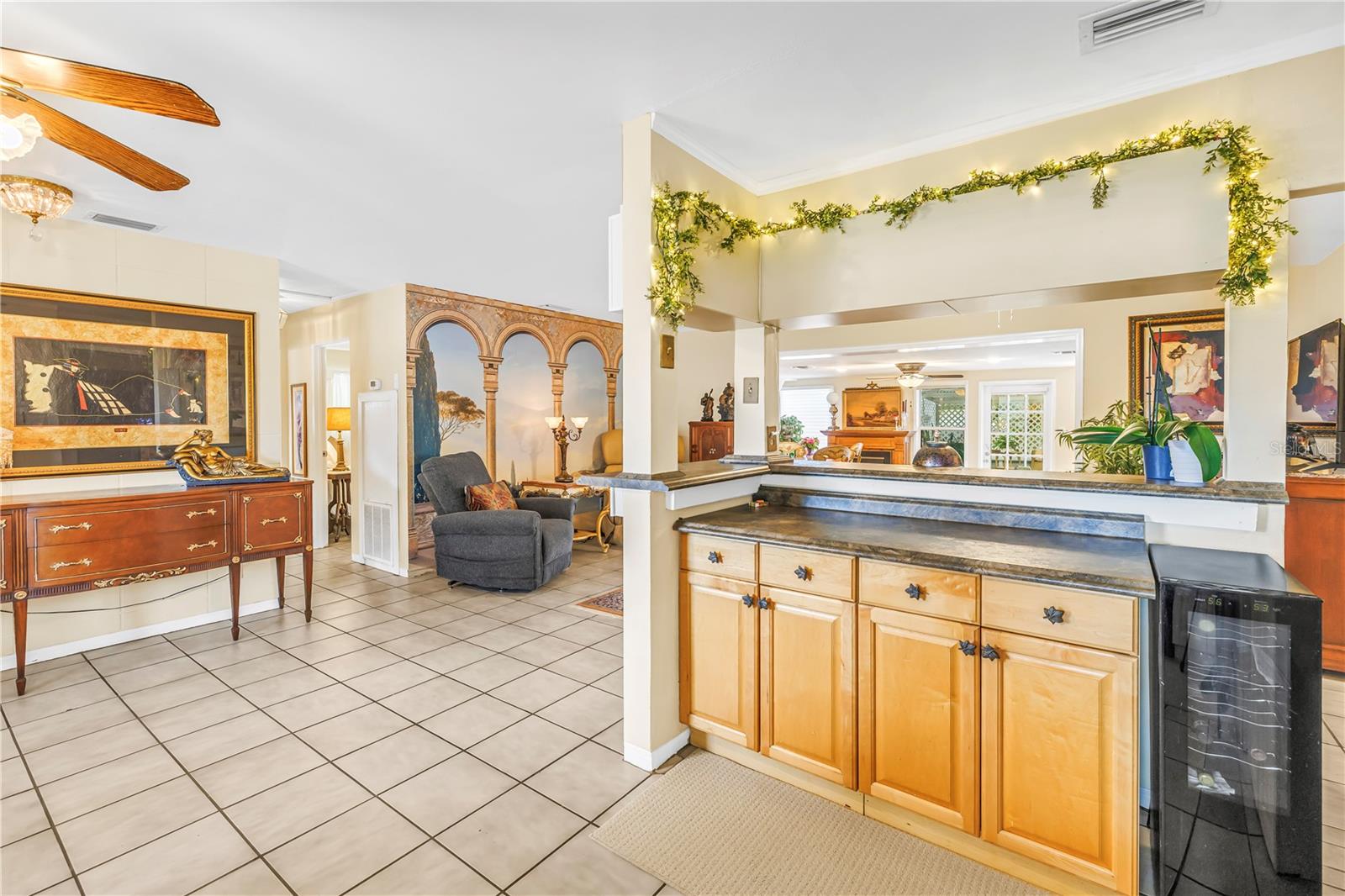 7999 Ridge, Seminole, FL 33772