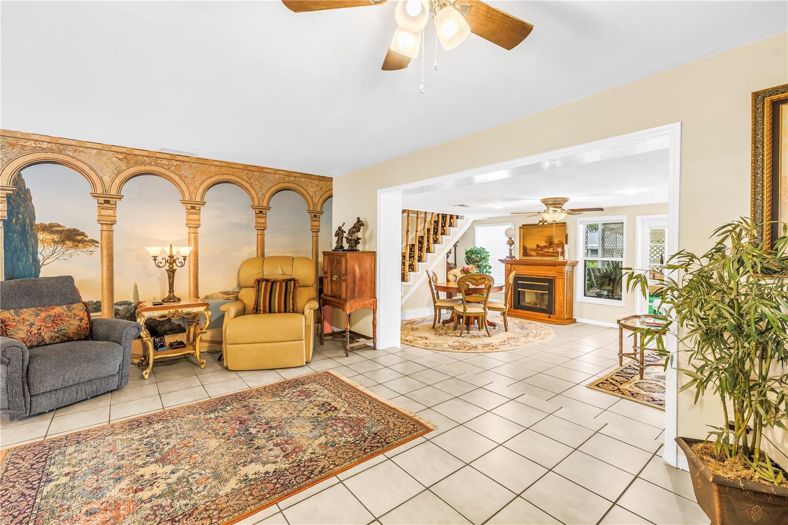 7999 Ridge, Seminole, FL 33772