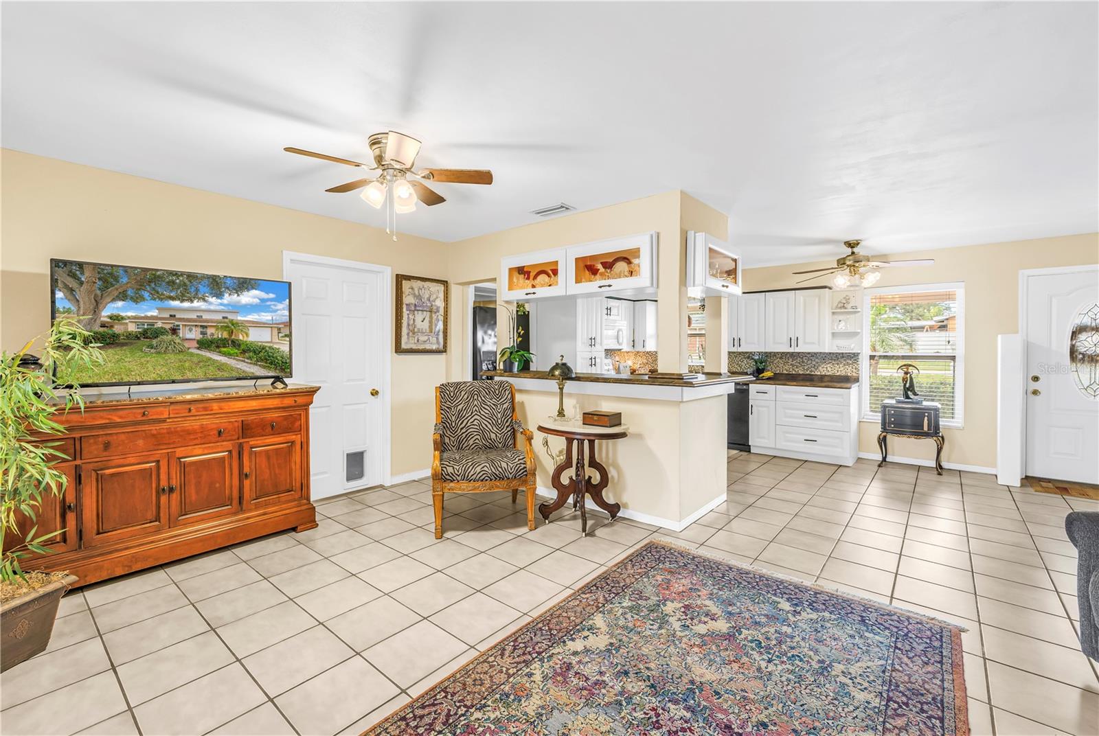 7999 Ridge, Seminole, FL 33772