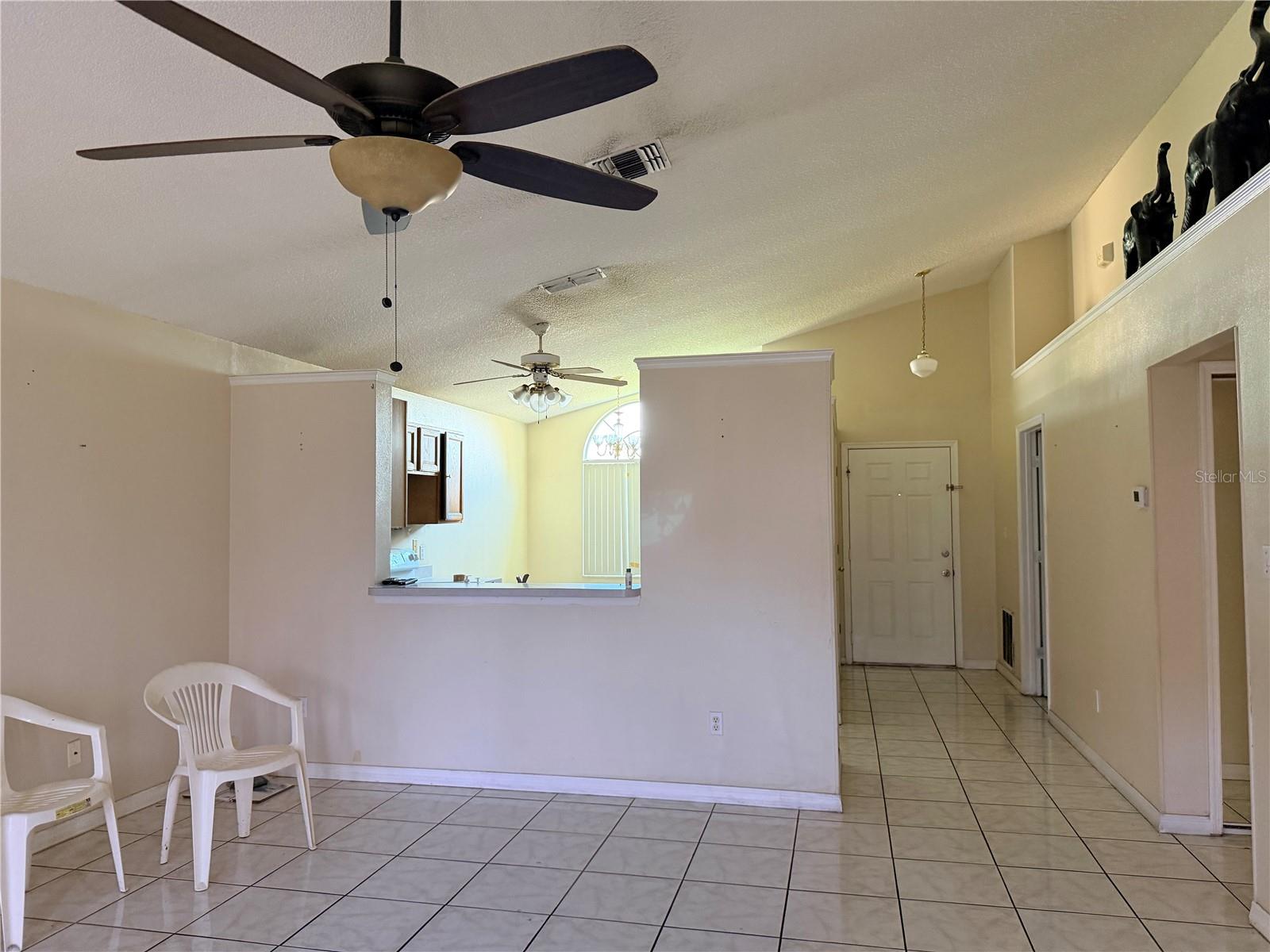 863 Country Crossing, Kissimmee, FL 34744