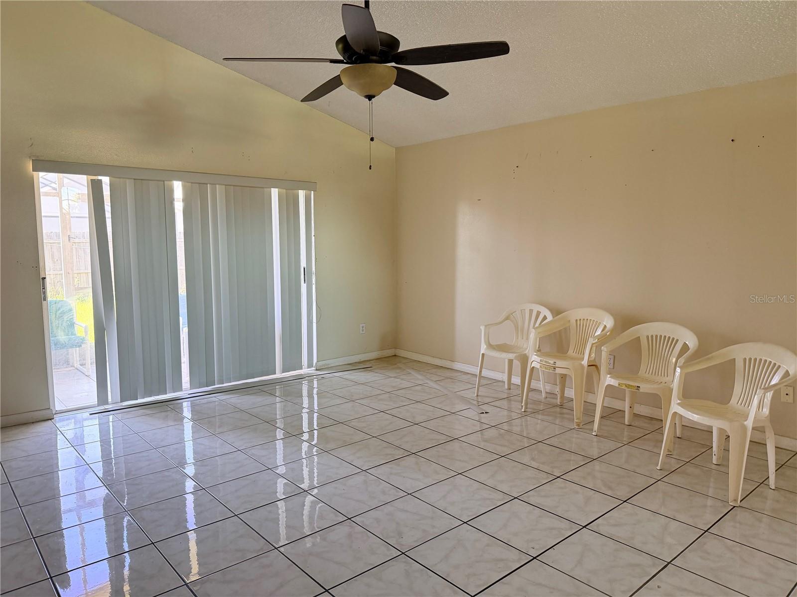863 Country Crossing, Kissimmee, FL 34744