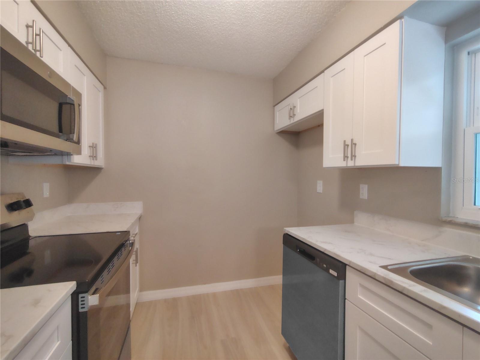 904 Hickory, Fruitland Park, FL 34731