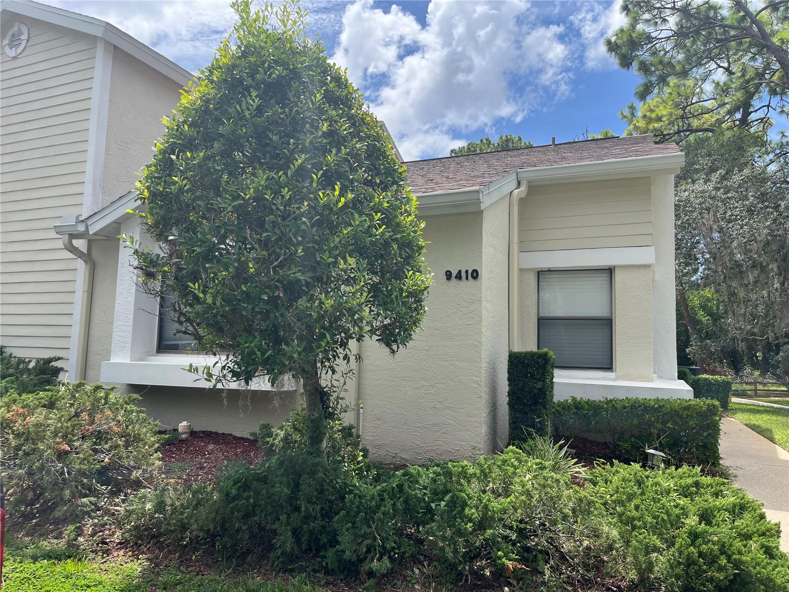 9410 Nakoma Unit H, Weeki Wachee, FL 34613