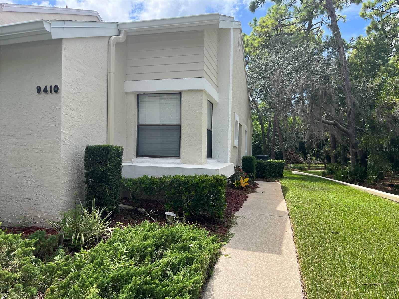 9410 Nakoma Unit H, Weeki Wachee, FL 34613