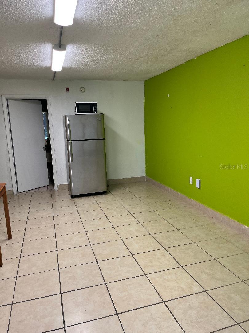 8421 Orange Blossom Unit 319, Orlando, FL 32809
