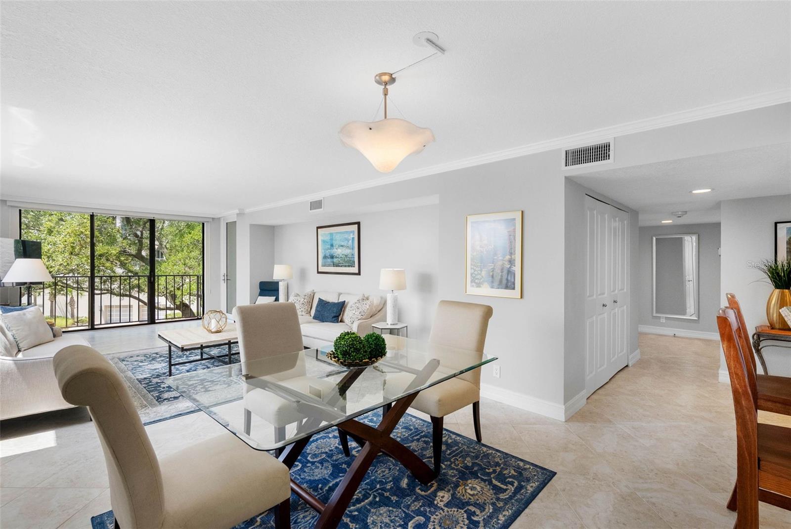 220 Belleview Unit 403, Belleair, FL 33756