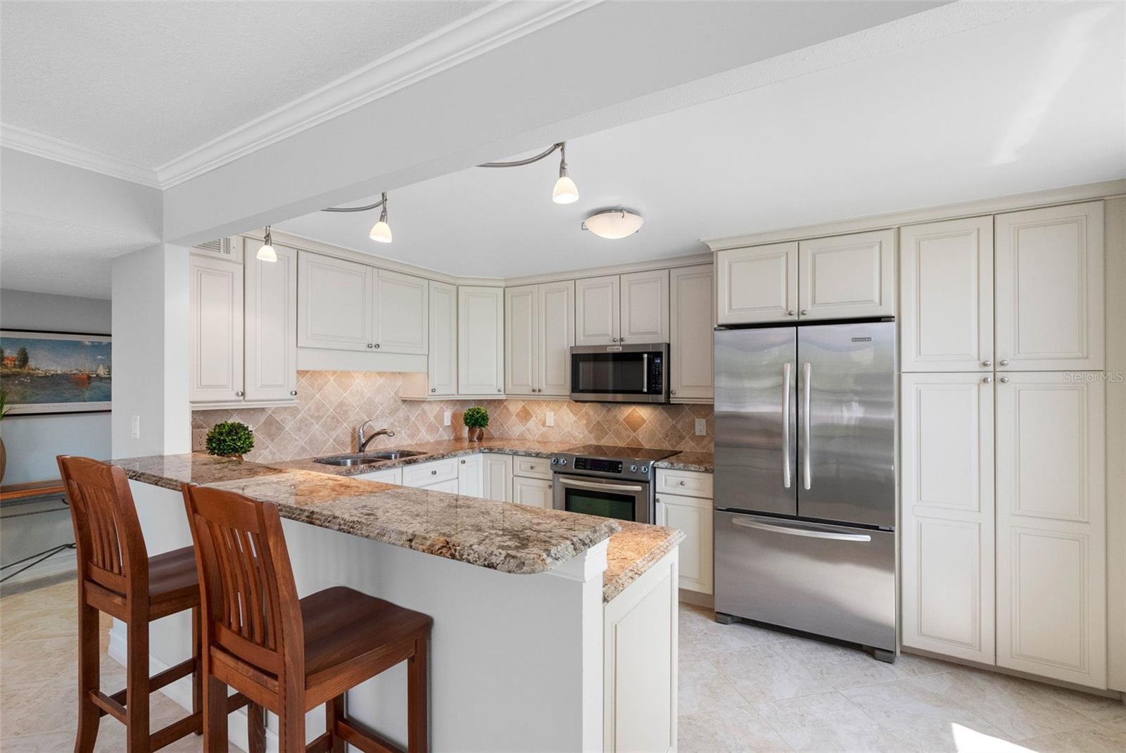 220 Belleview Unit 403, Belleair, FL 33756