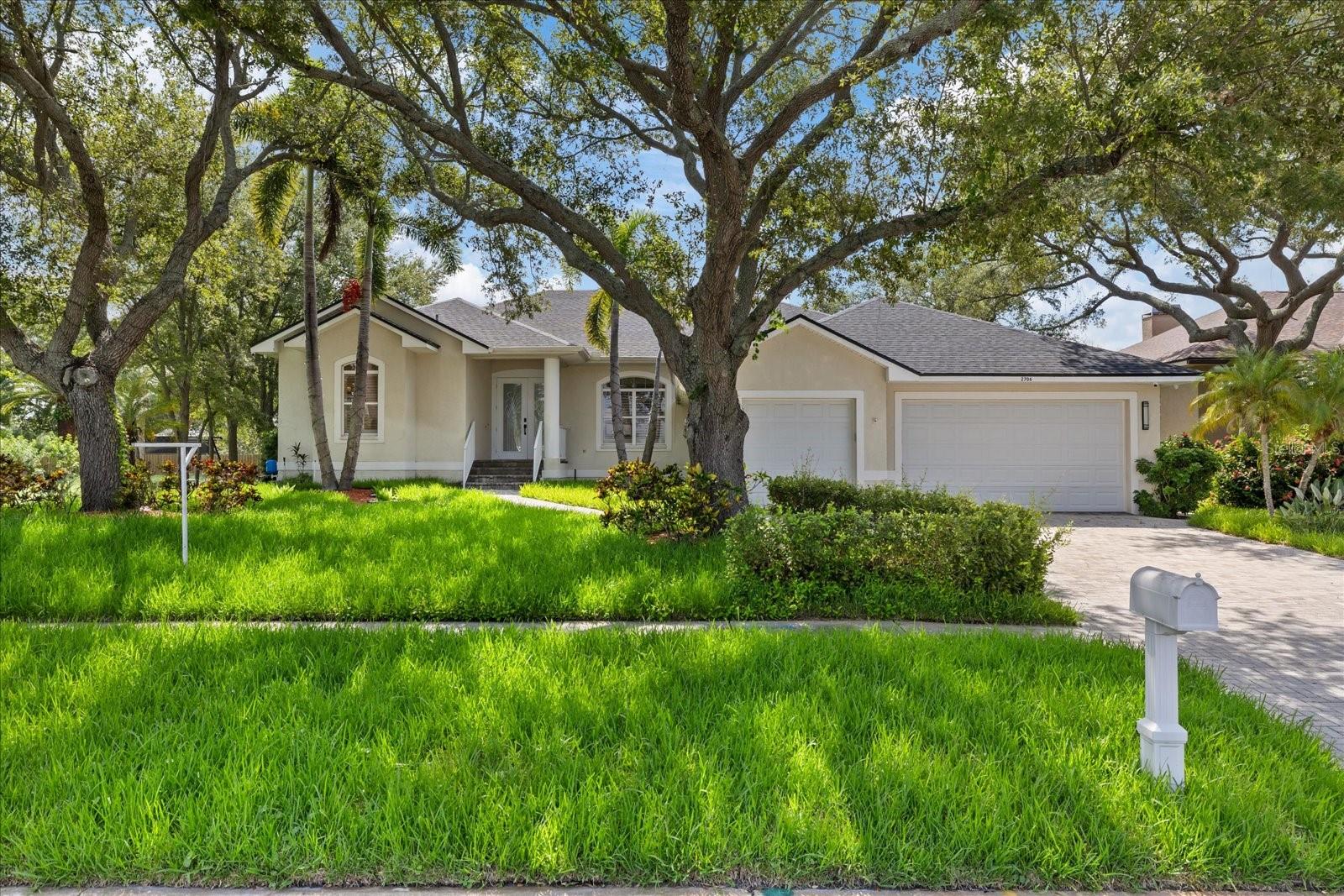 2706 Skimmer Point, Gulfport, FL 33707