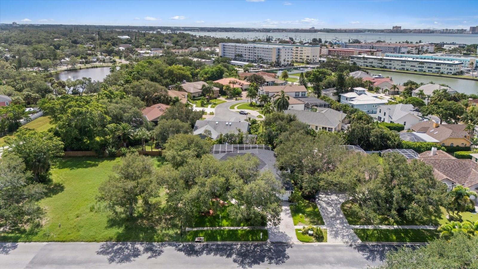 2706 Skimmer Point, Gulfport, FL 33707