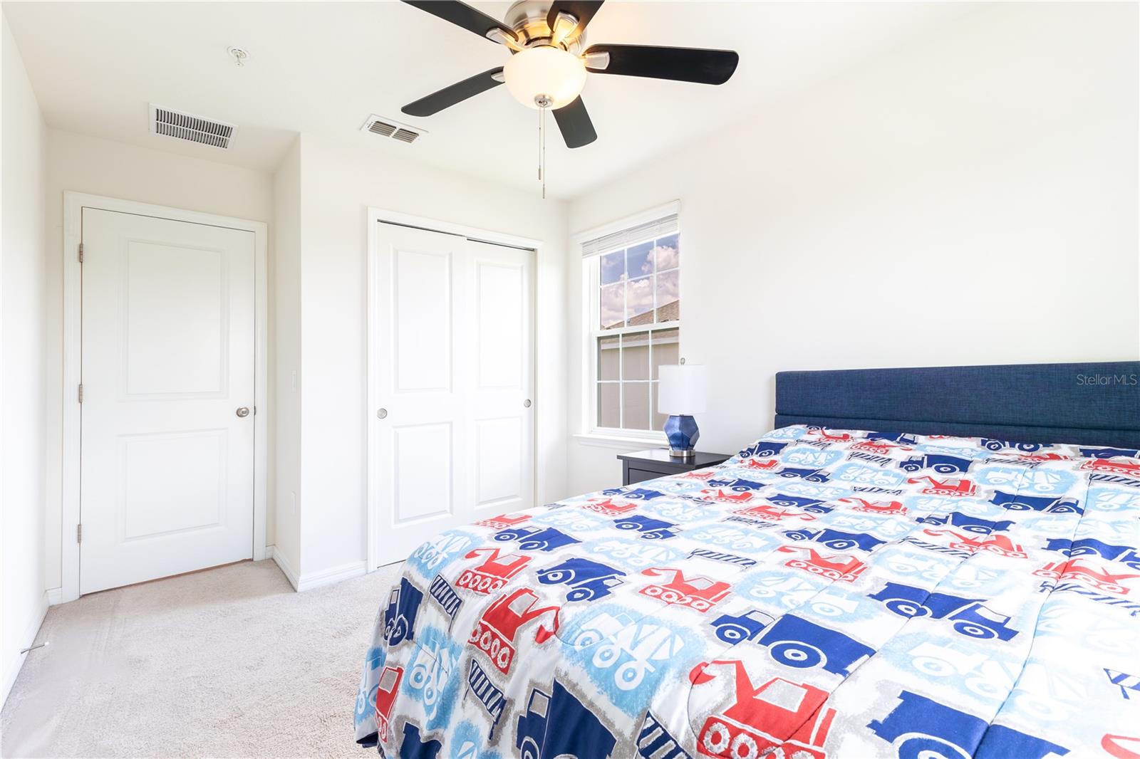 2037 Crystal Bell, Orlando, FL 32824