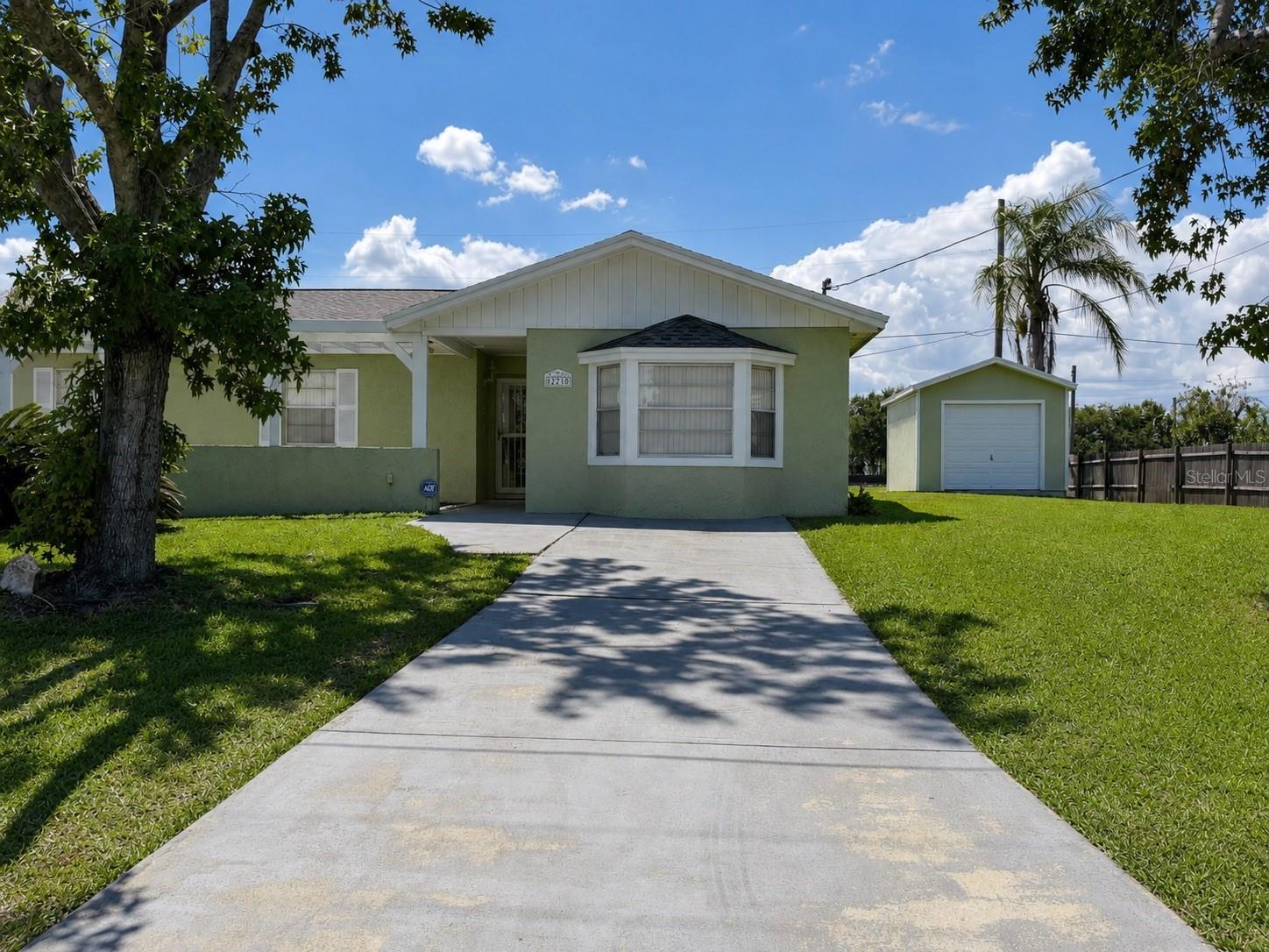 2777 Green Meadow, Kissimmee, FL 34741