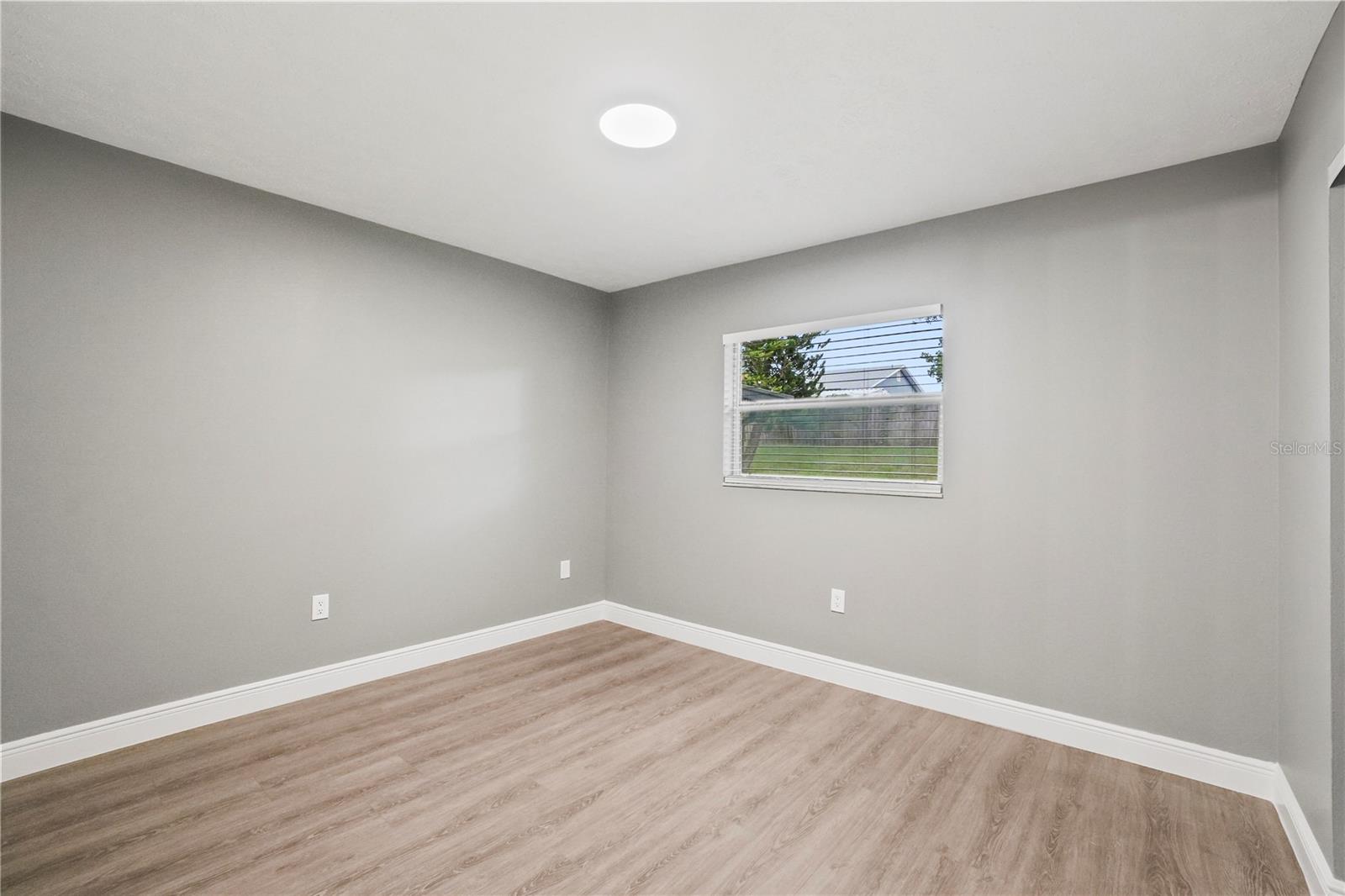1901 Lakeview, Brandon, FL 33511