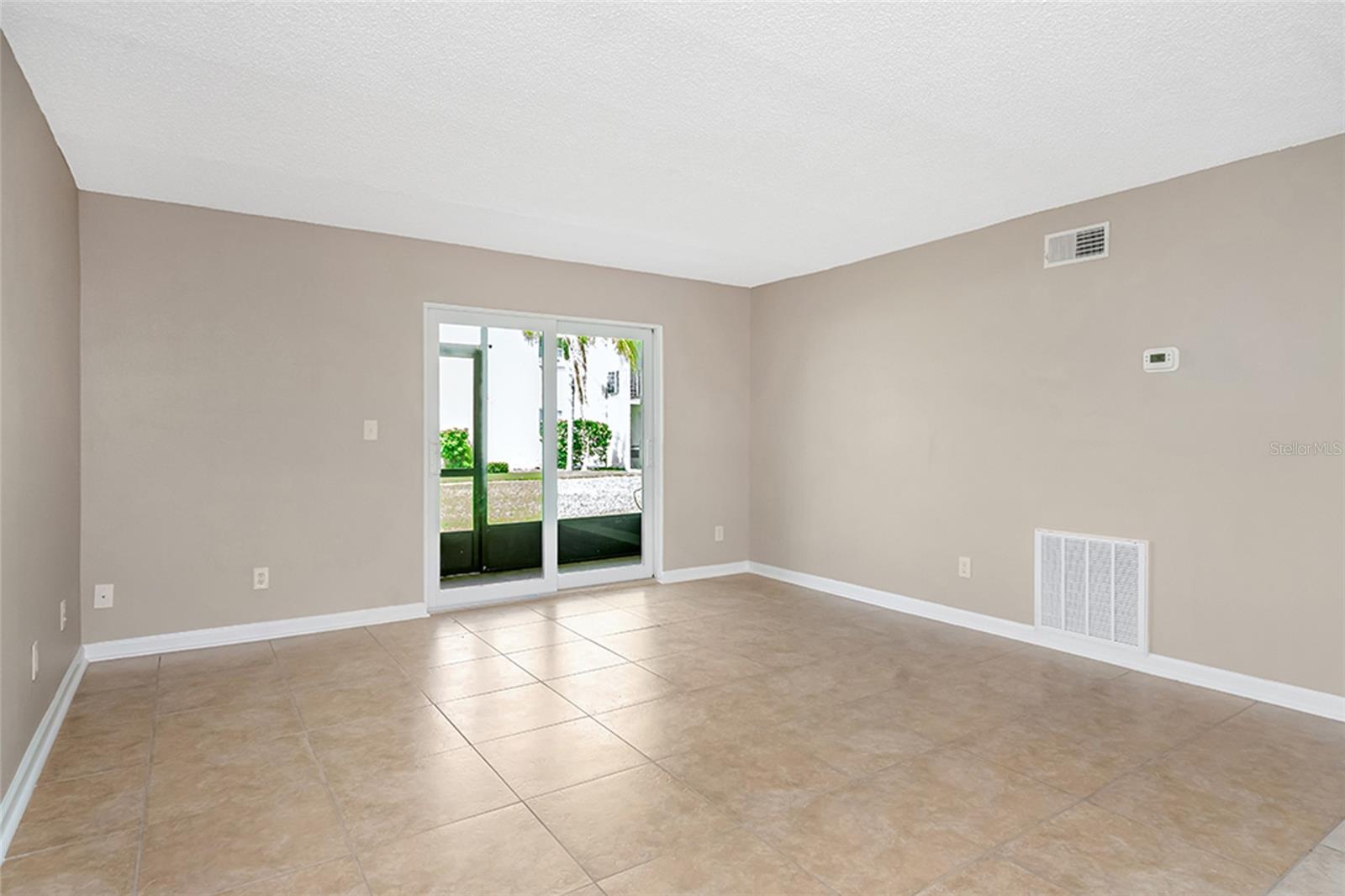 5521 Bay Unit 104, Port Richey, FL 34668
