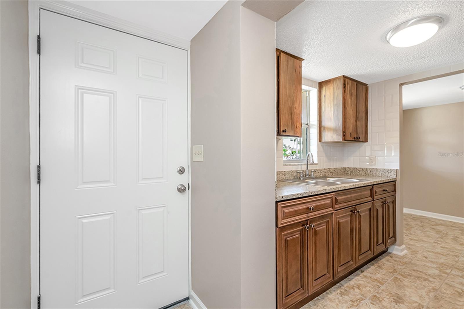 5521 Bay Unit 104, Port Richey, FL 34668