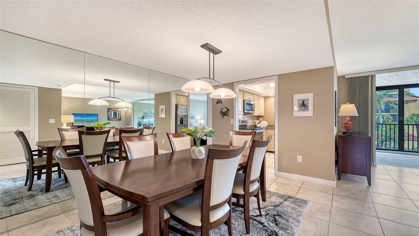 8710 Midnight Pass Unit 203b, Sarasota, FL 34242