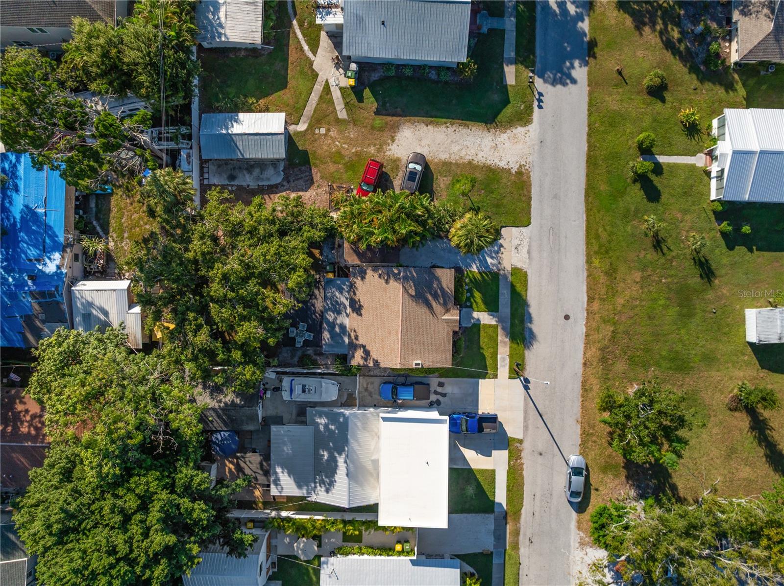 2530 Loma Linda, Sarasota, FL 34239