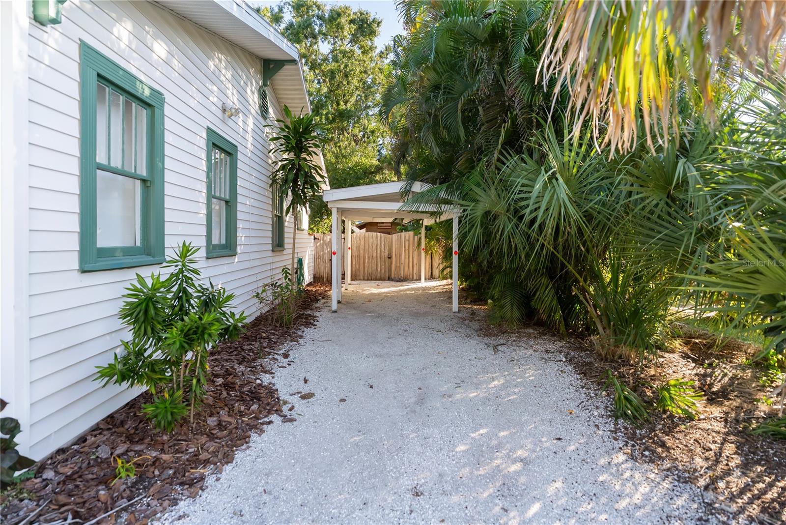 2530 Loma Linda, Sarasota, FL 34239