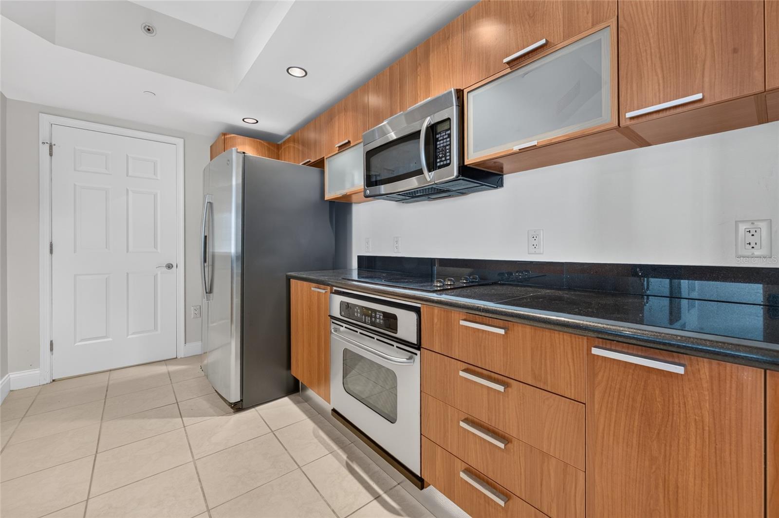 241 Riverside Unit 907, Holly Hill, FL 32117