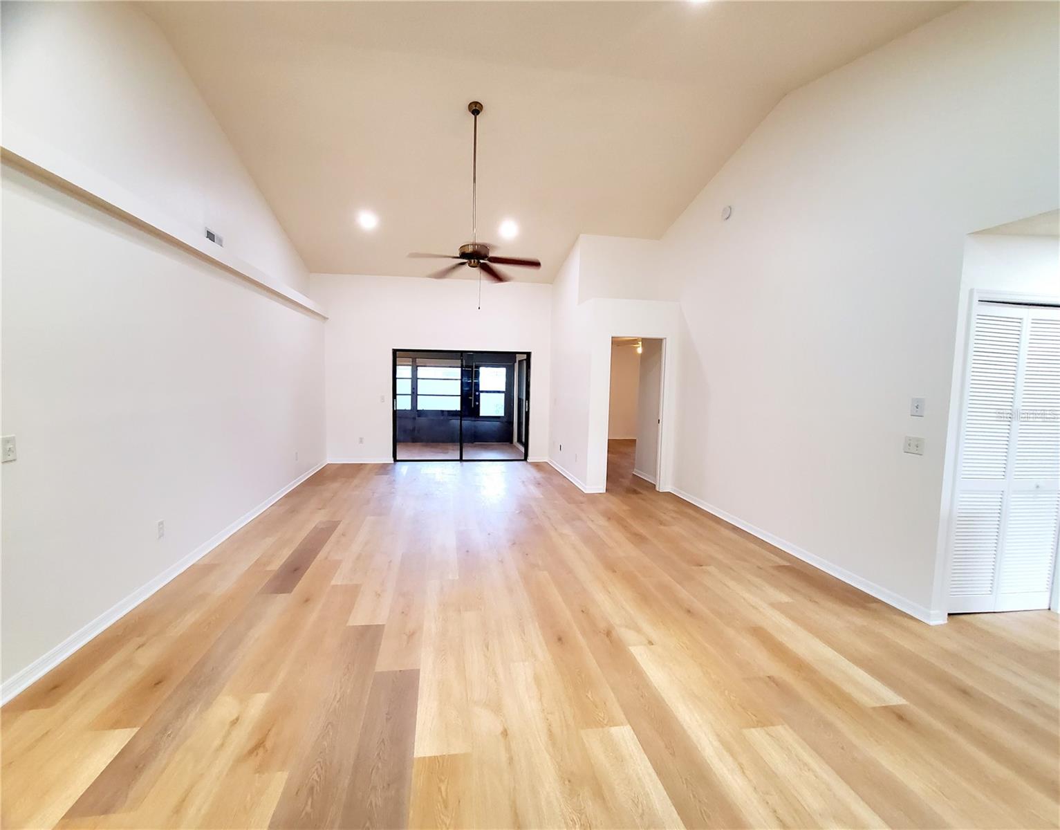 2053 Villa, Clearwater, FL 33763