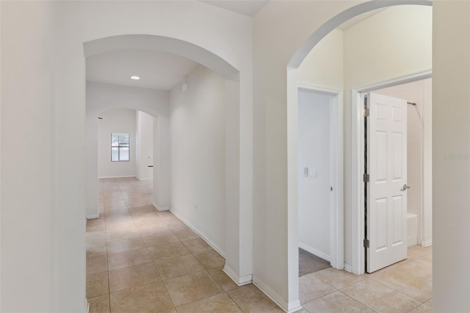 1799 Altavista, Lakeland, FL 33810