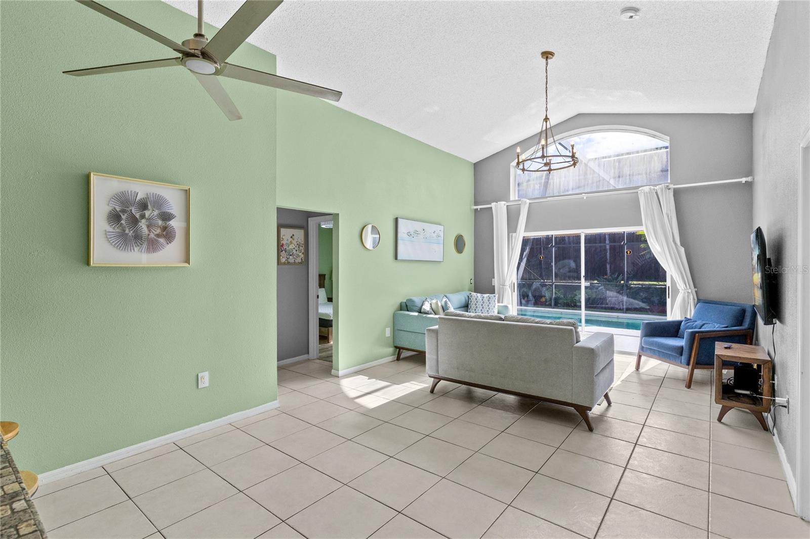 915 Lake Berkley, Kissimmee, FL 34746