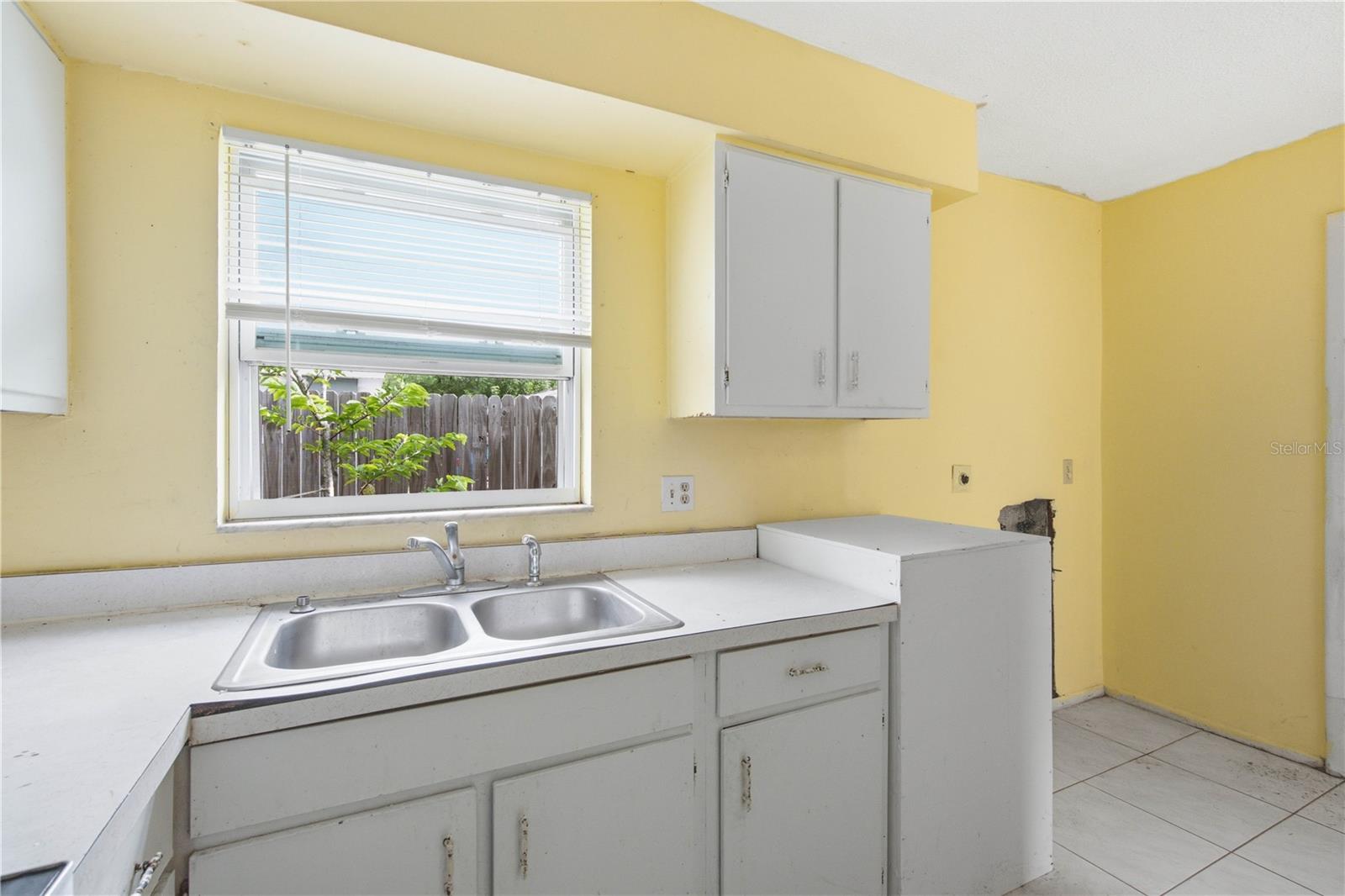 1615 Palm, Largo, FL 33771