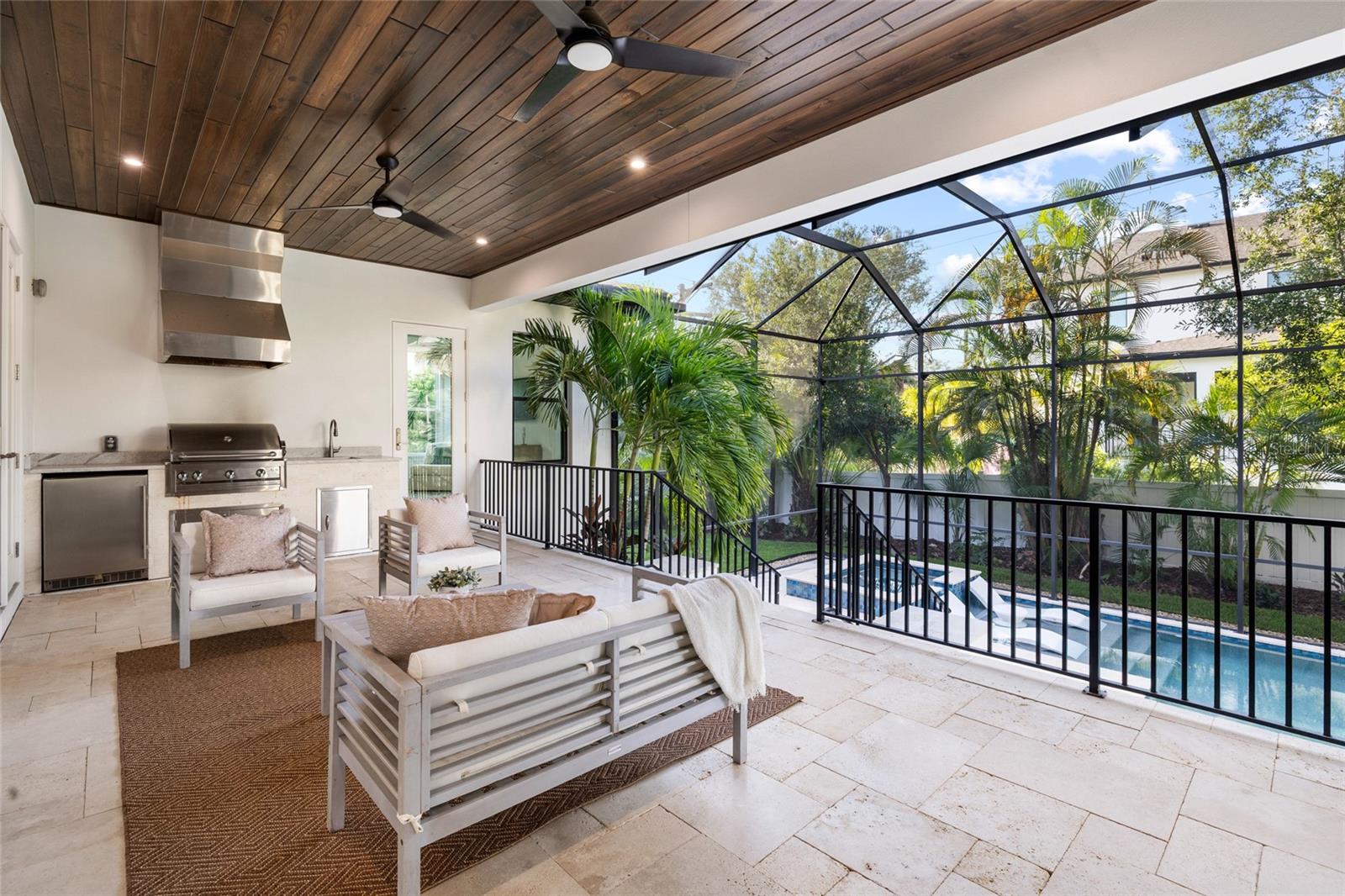 5025 Dante, Tampa, FL 33629