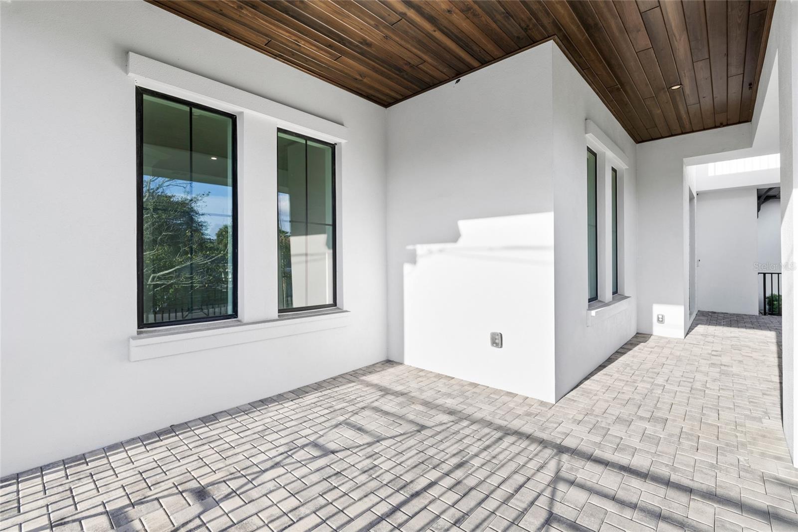 5025 Dante, Tampa, FL 33629
