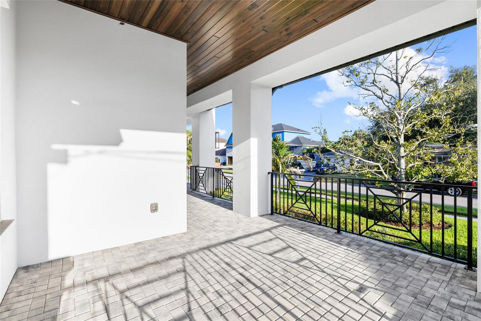 5025 Dante, Tampa, FL 33629