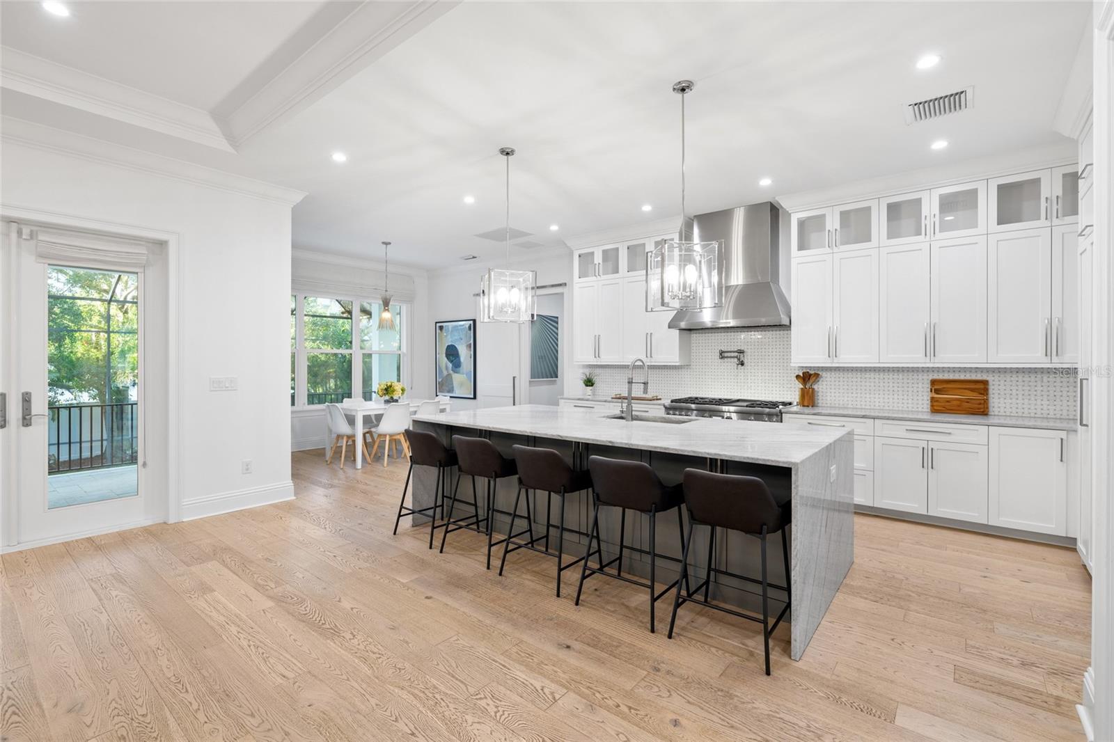 5025 Dante, Tampa, FL 33629