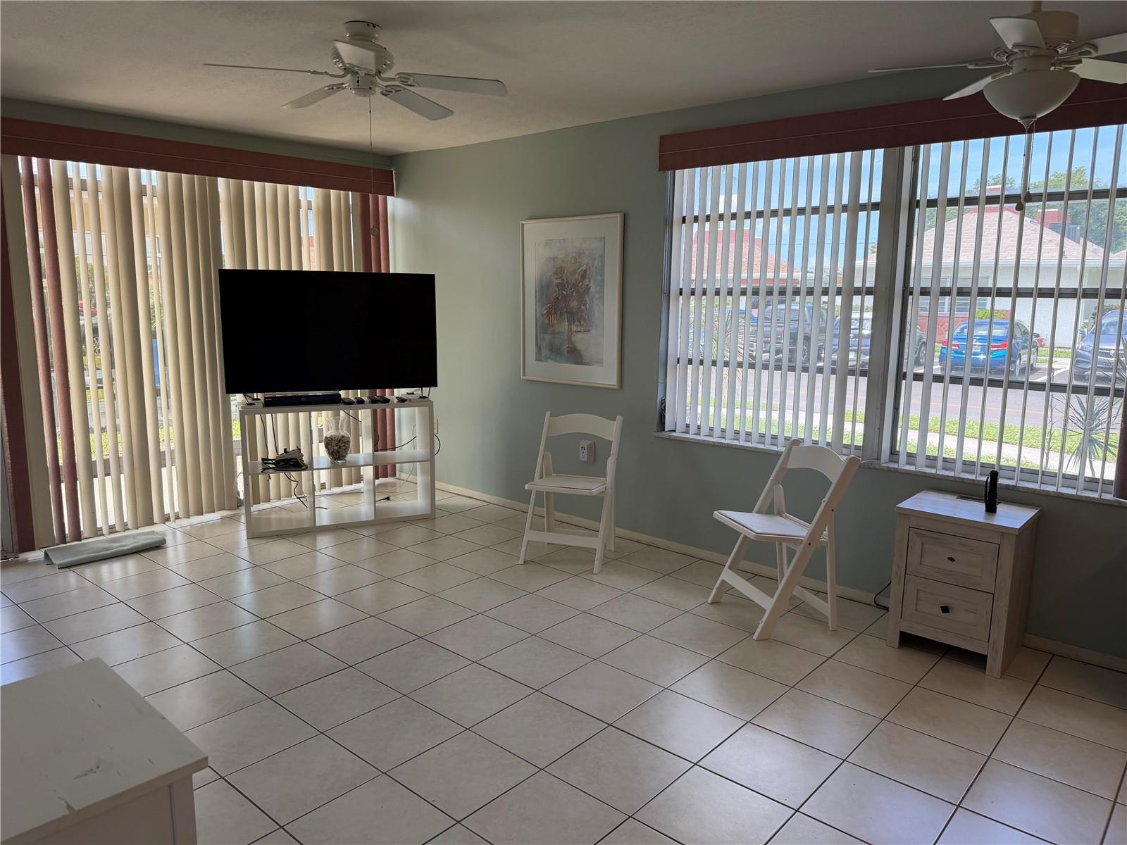 4340 Tahitian Gardens Unit D, Holiday, FL 34691