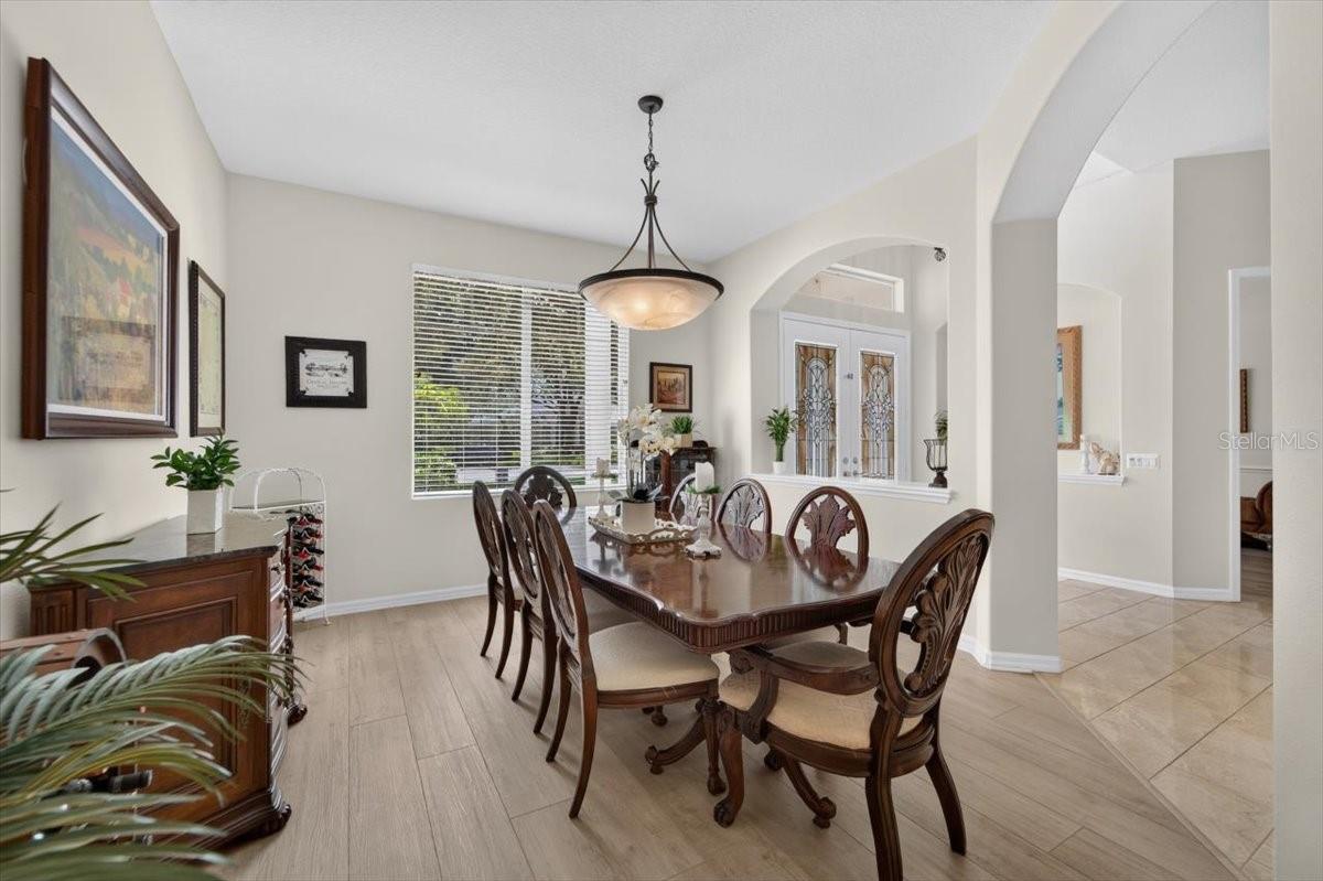 5603 Eagleglen, Lithia, FL 33547