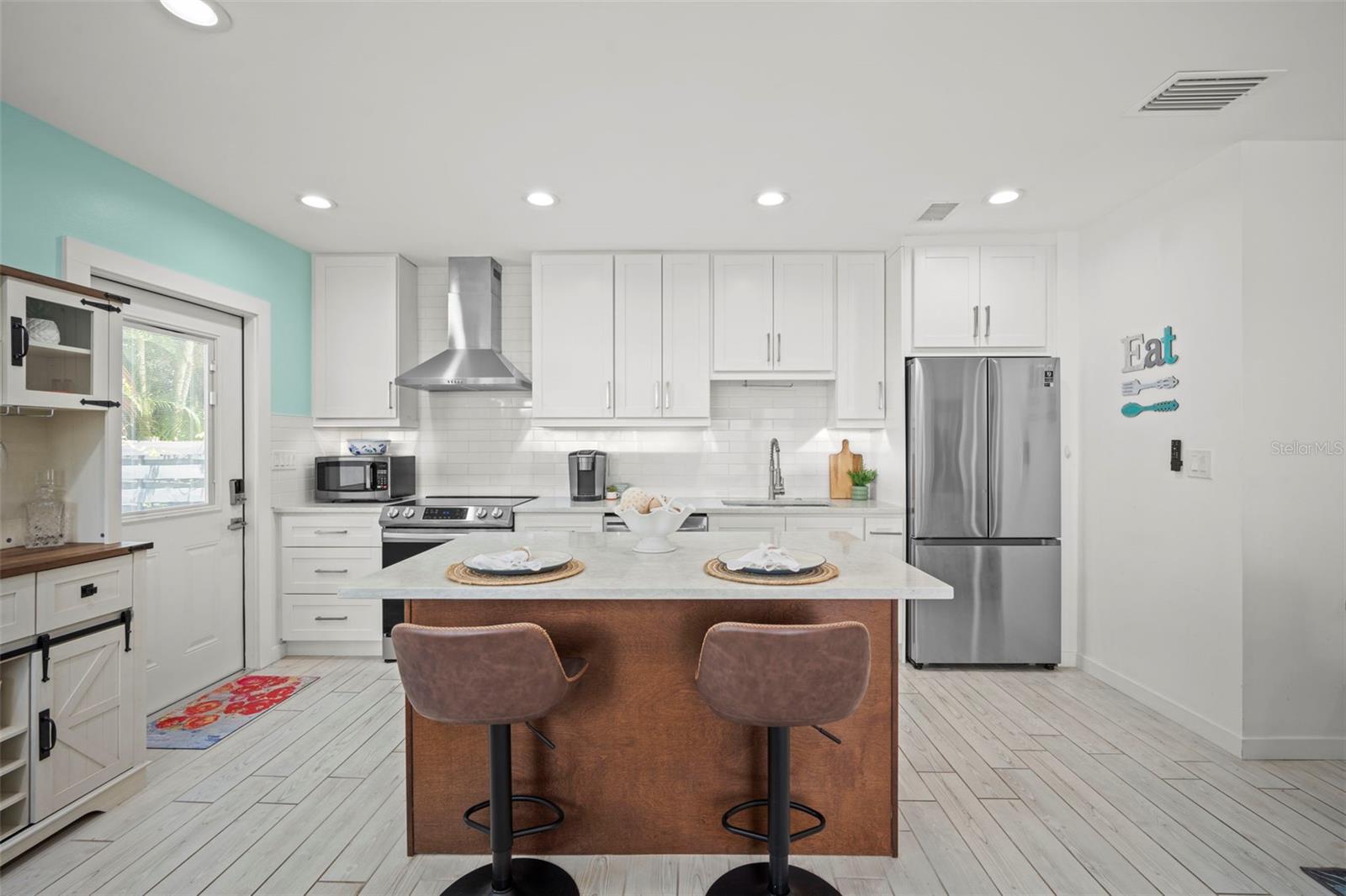 1841 Laurel, Sarasota, FL 34236