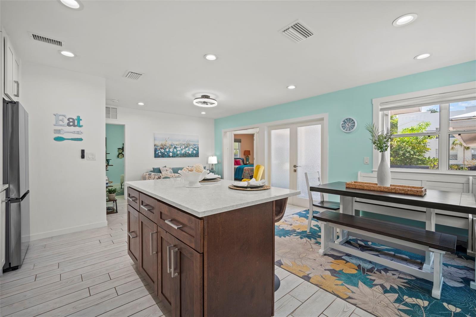 1841 Laurel, Sarasota, FL 34236