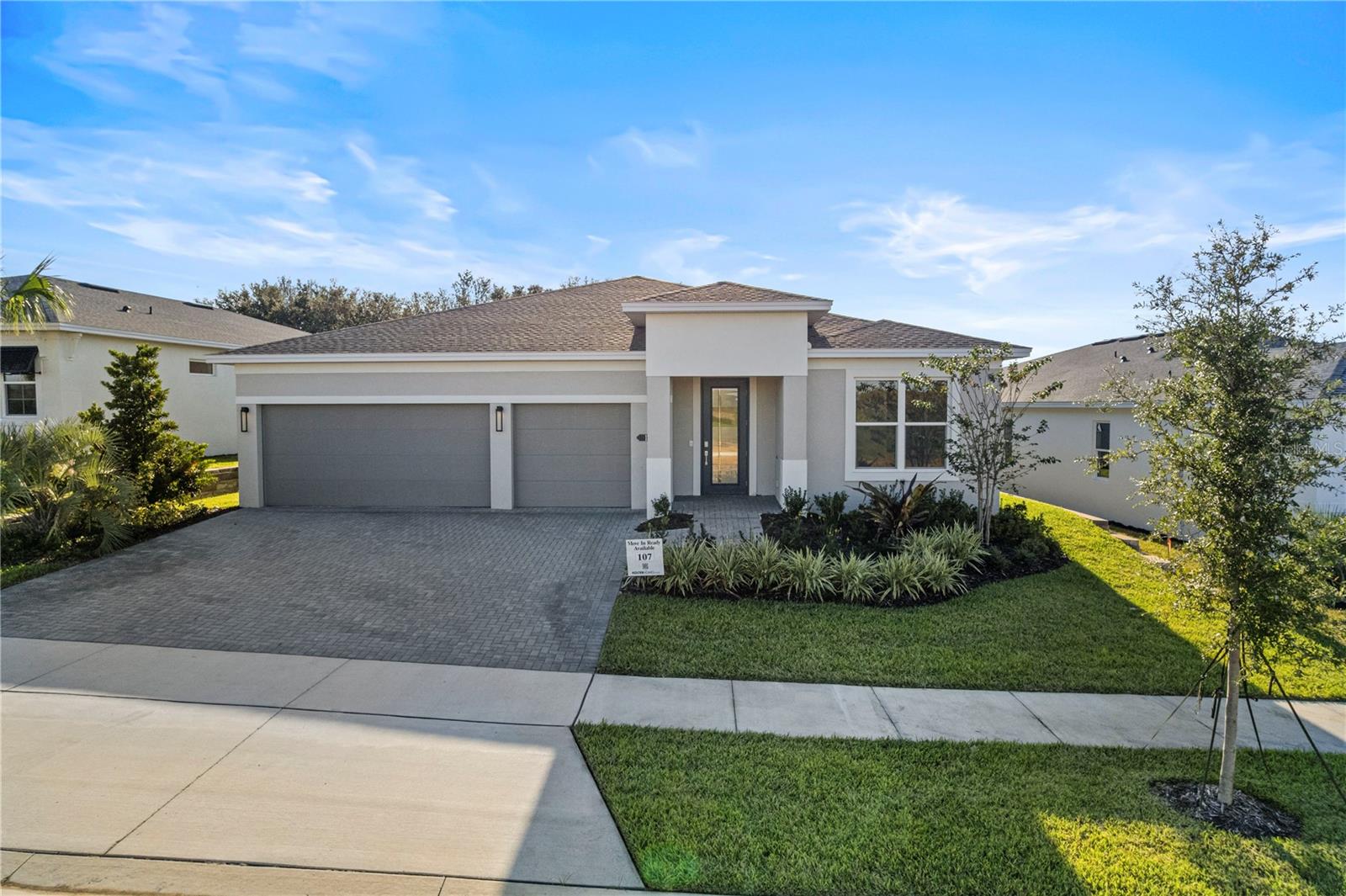 1727 Point Grace, Tavares, FL 32778