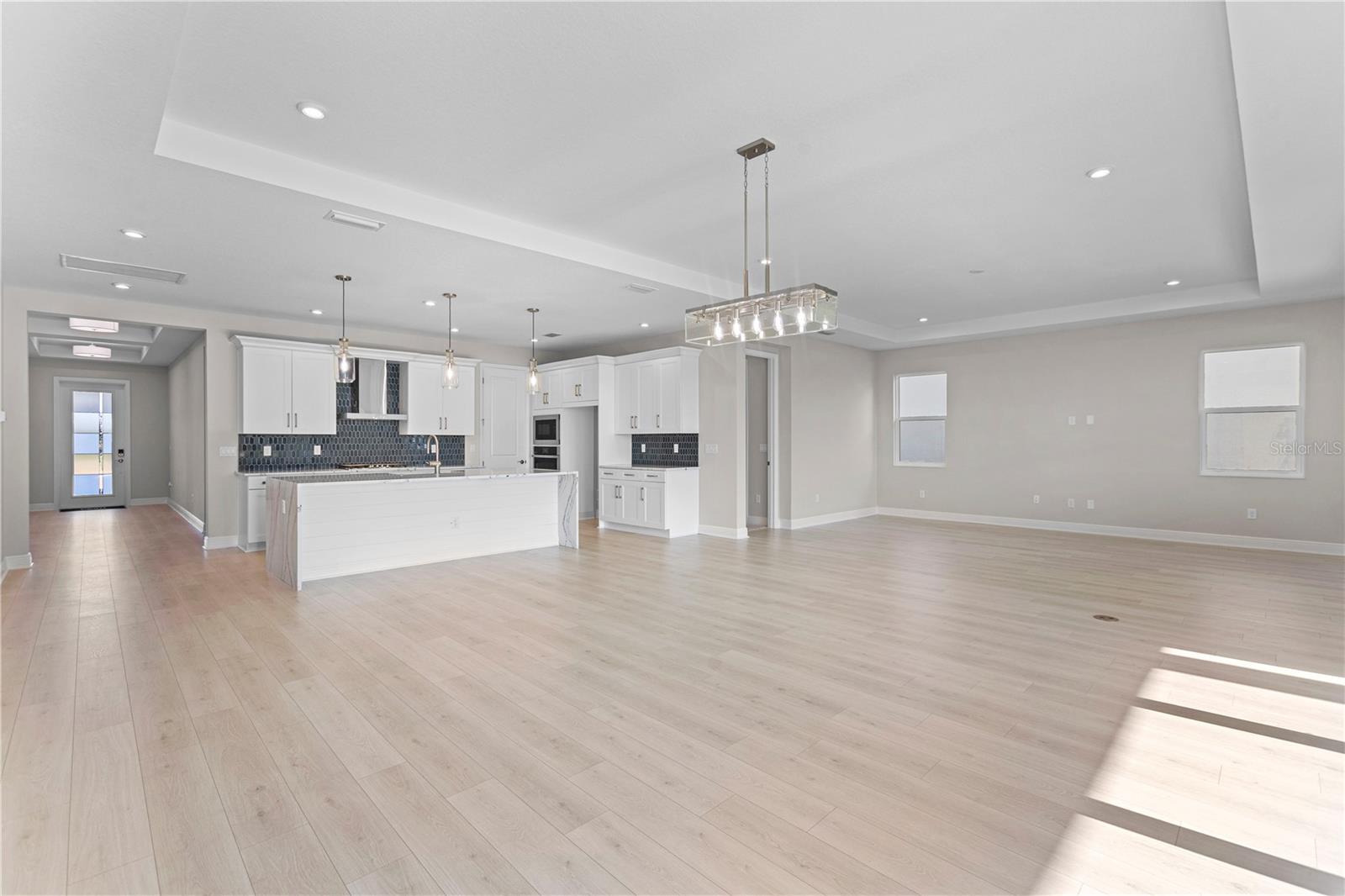 1727 Point Grace, Tavares, FL 32778