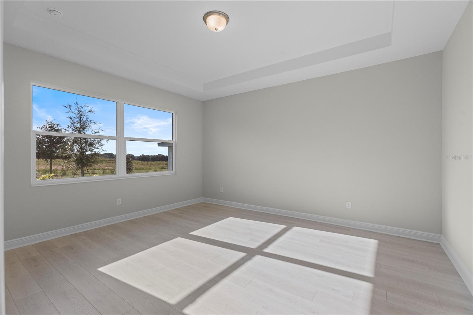 1727 Point Grace, Tavares, FL 32778