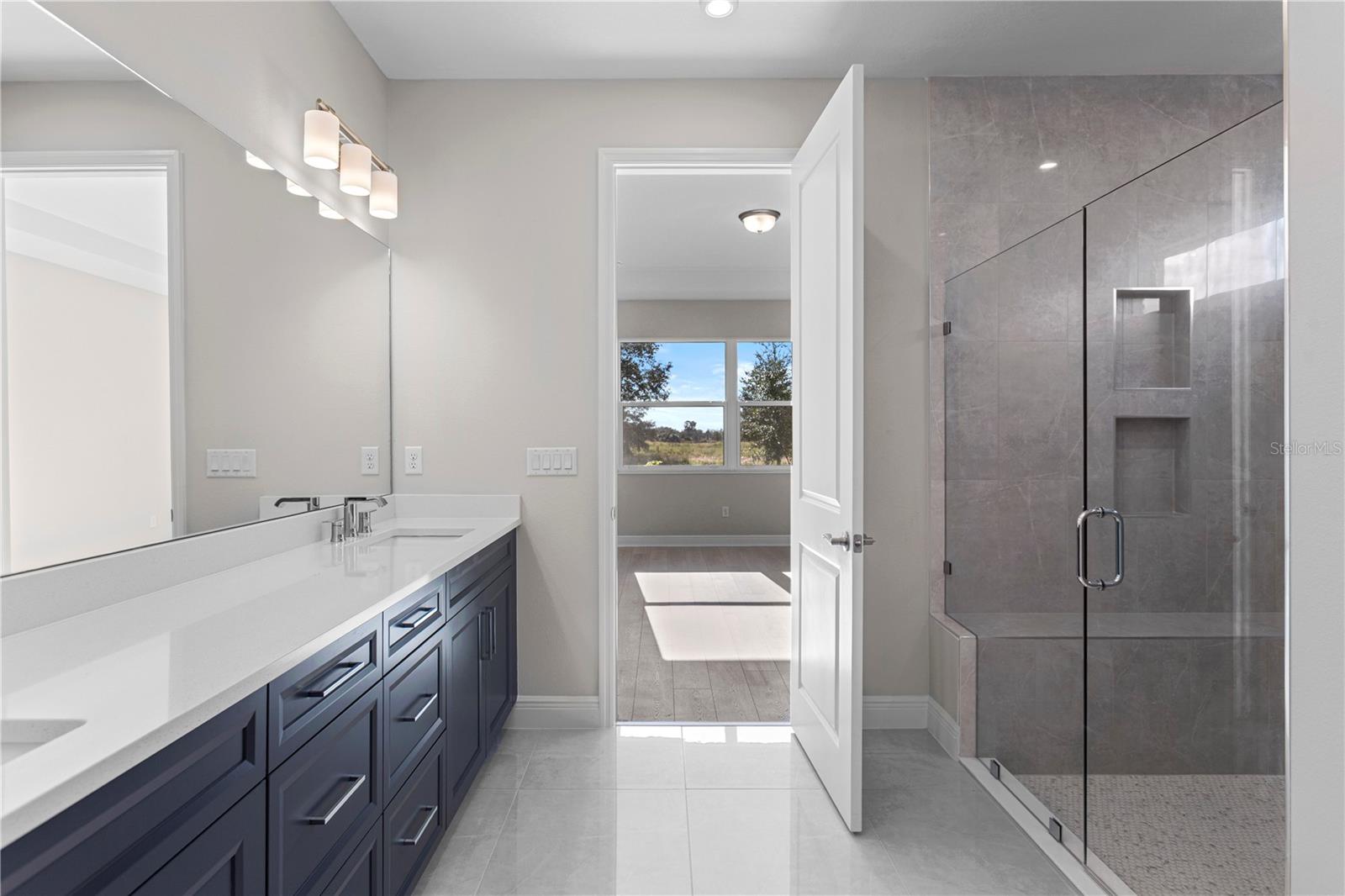 1727 Point Grace, Tavares, FL 32778