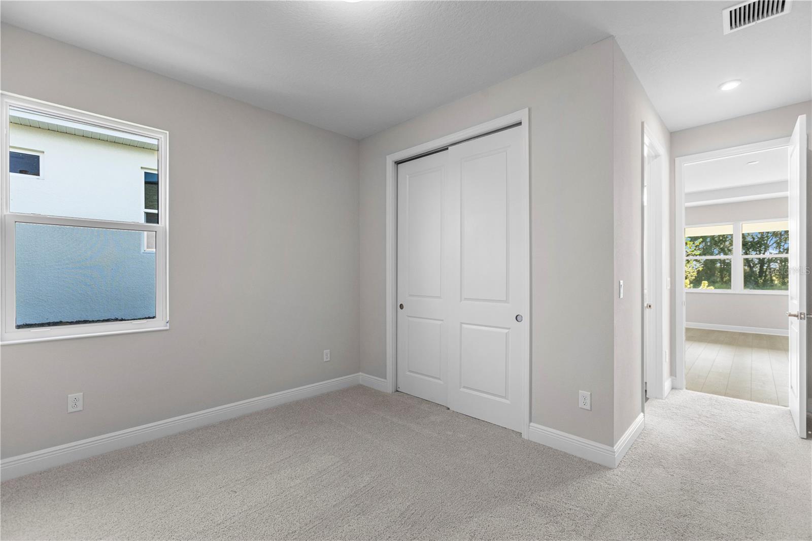 1727 Point Grace, Tavares, FL 32778
