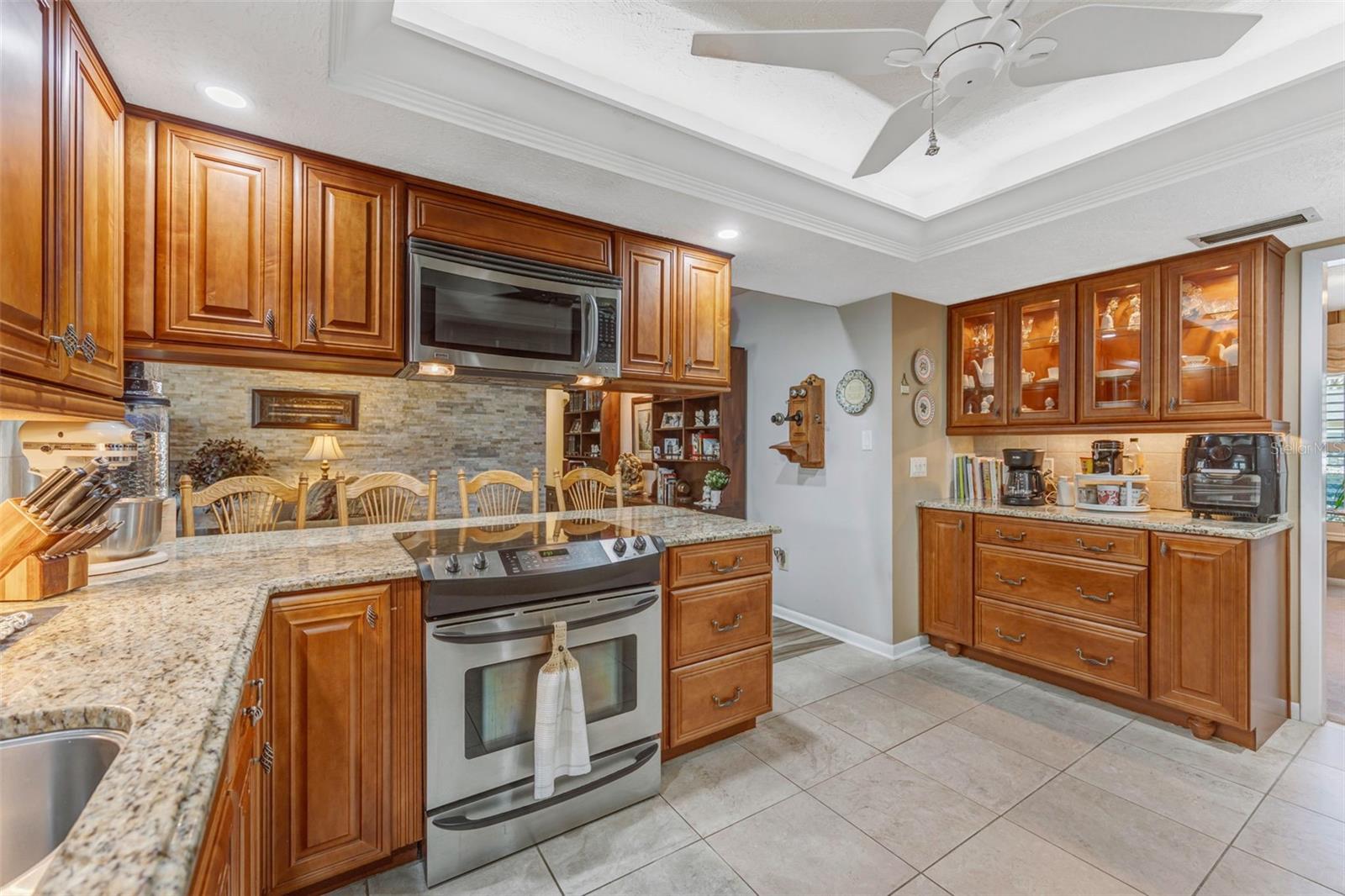 4001 Highgate, Valrico, FL 33594