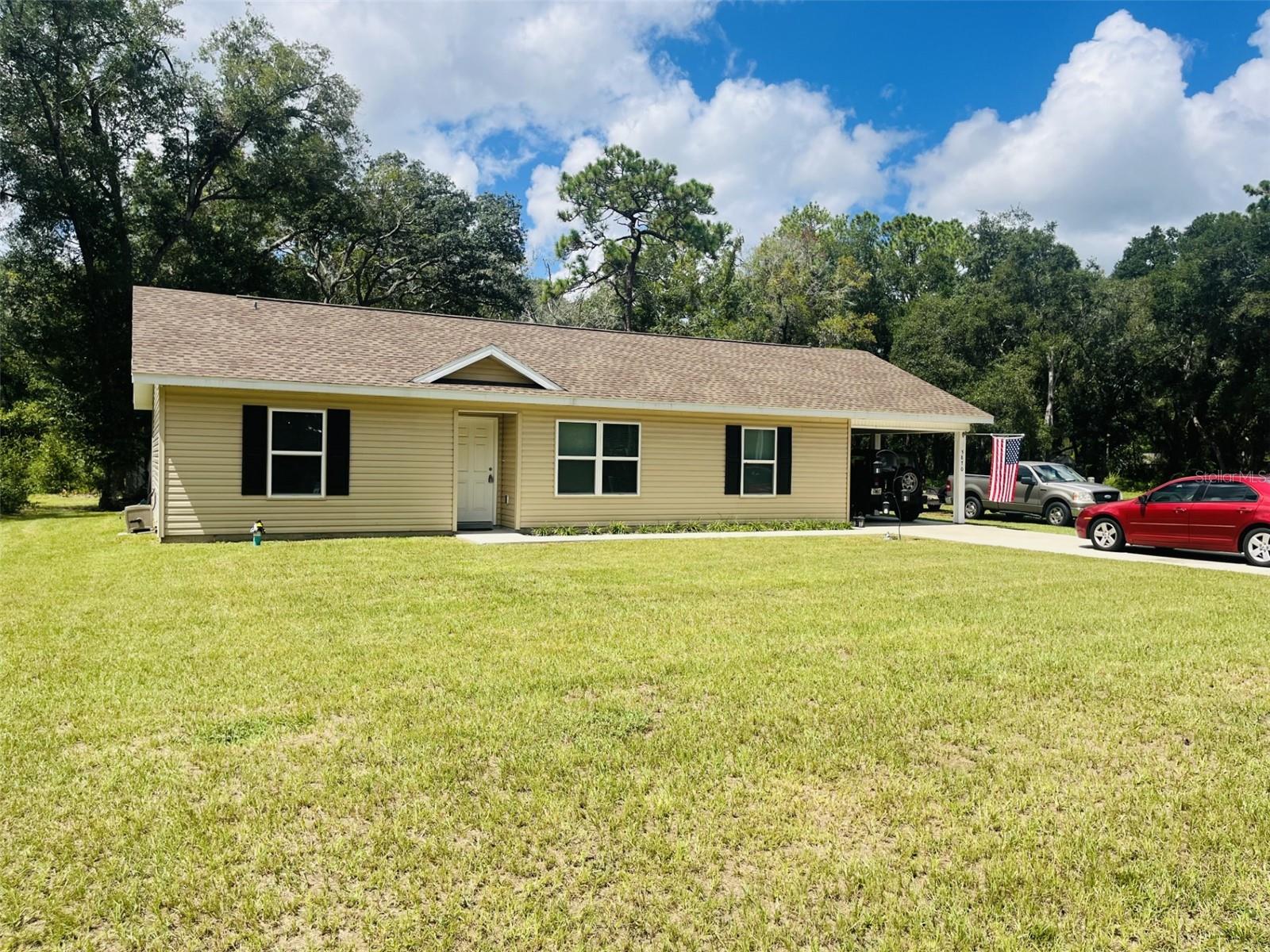 5870 171st, Ocklawaha, FL 32179