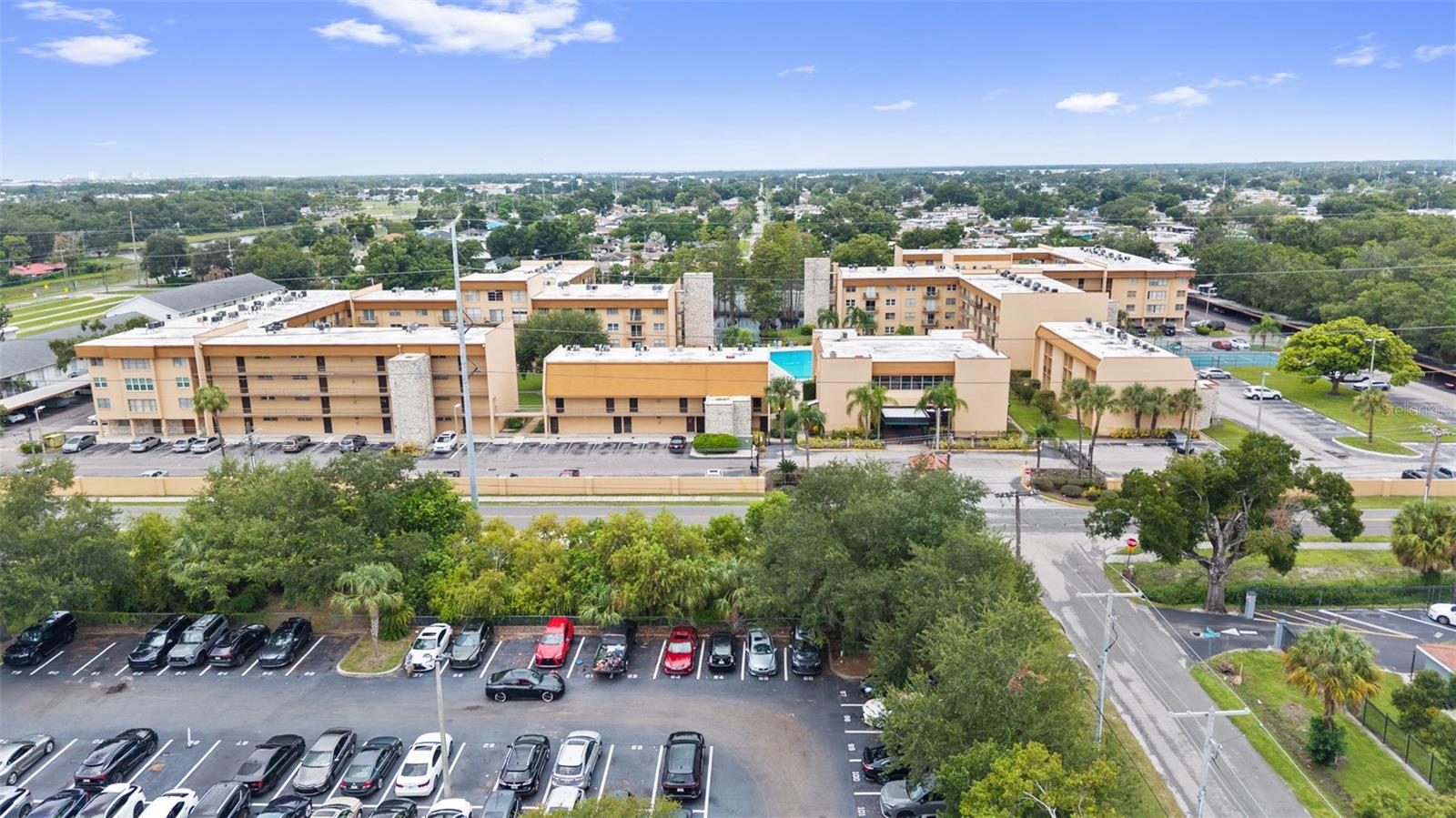 5820 Church Unit 345a, Tampa, FL 33614