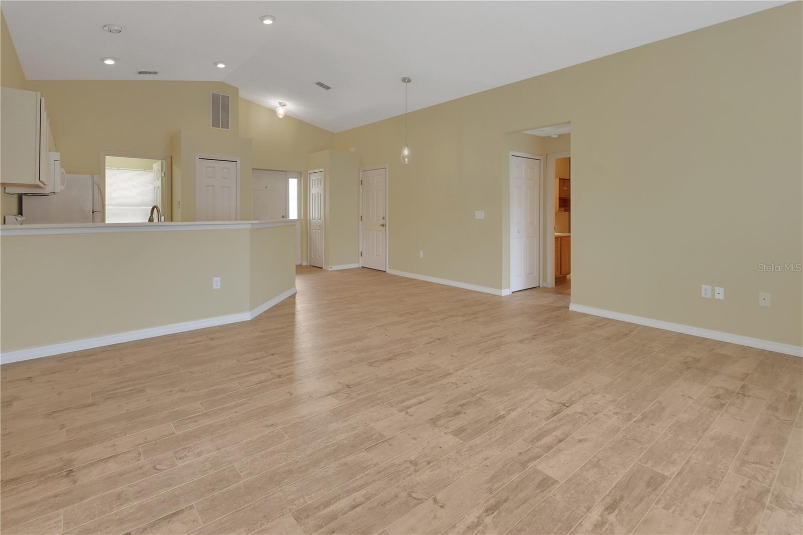 210 Pine Bluff Unit 210, Deland, FL 32724