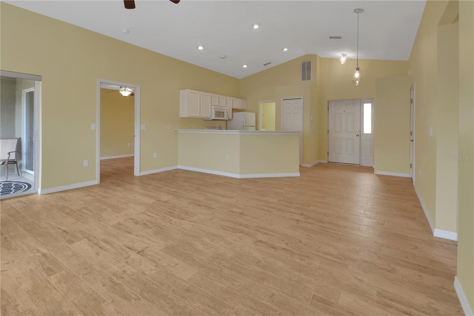 210 Pine Bluff Unit 210, Deland, FL 32724
