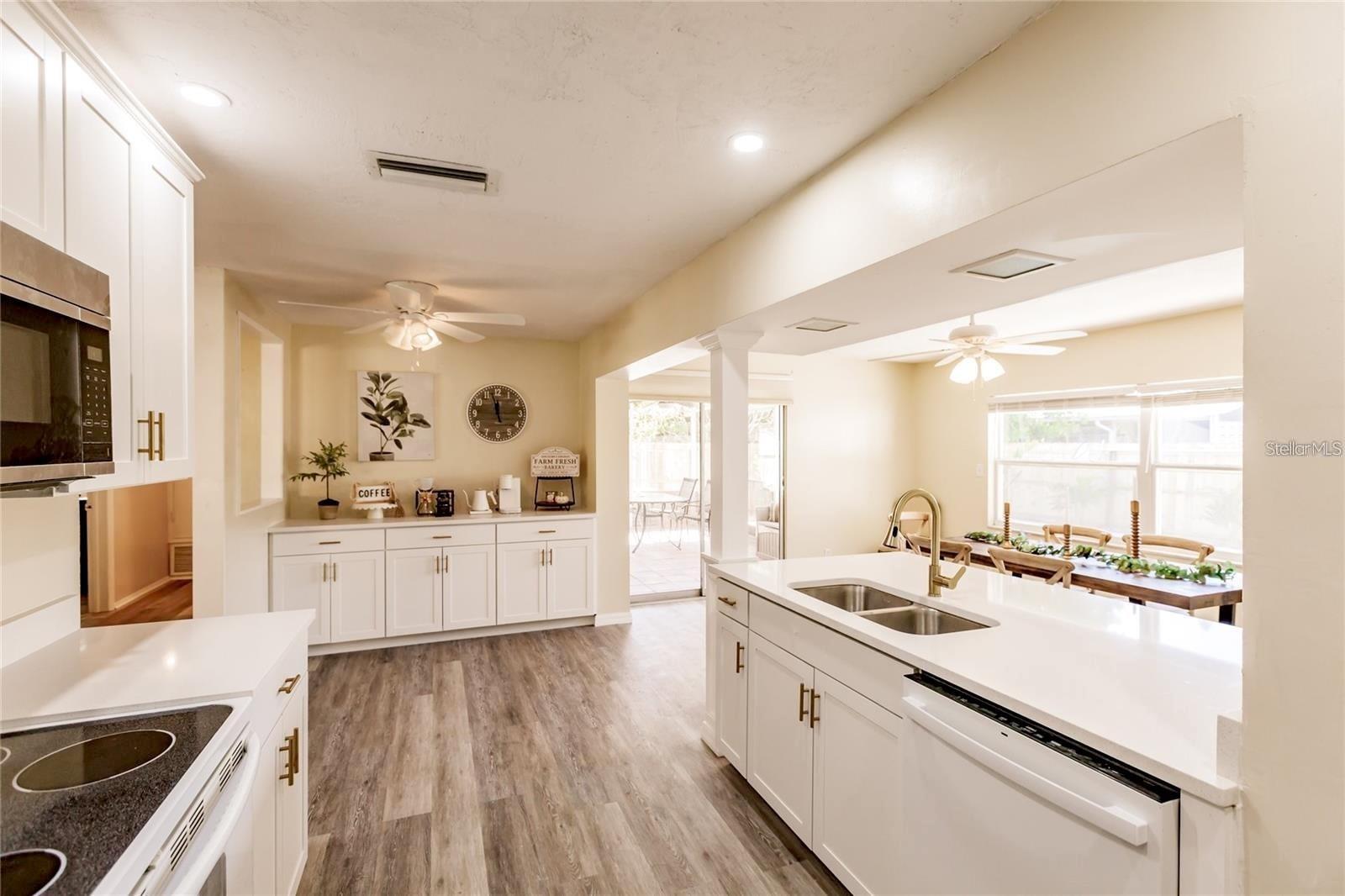 3716 Mundy Ridge, Sarasota, FL 34233