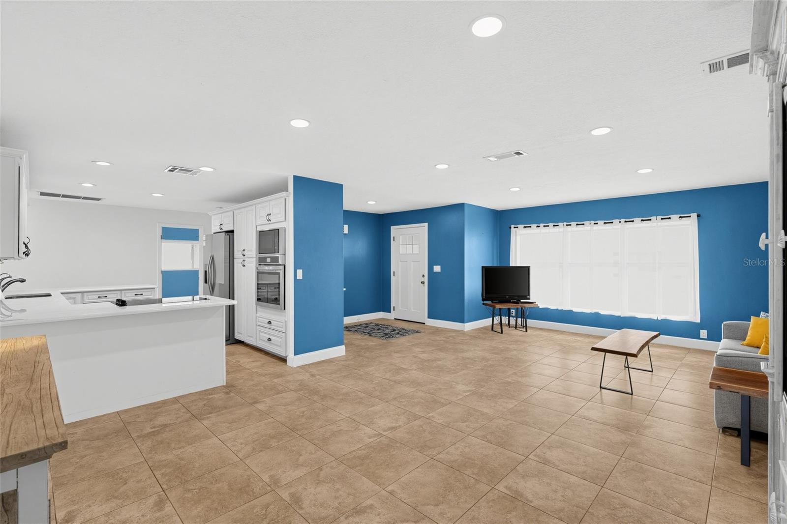 186 Mandolin, Lake Placid, FL 33852