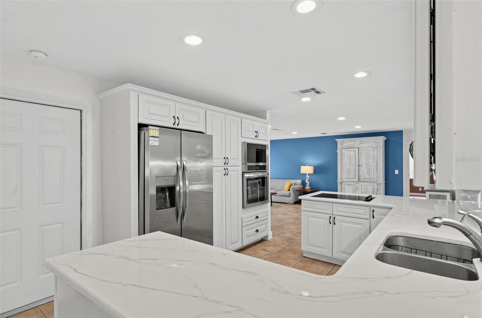 186 Mandolin, Lake Placid, FL 33852