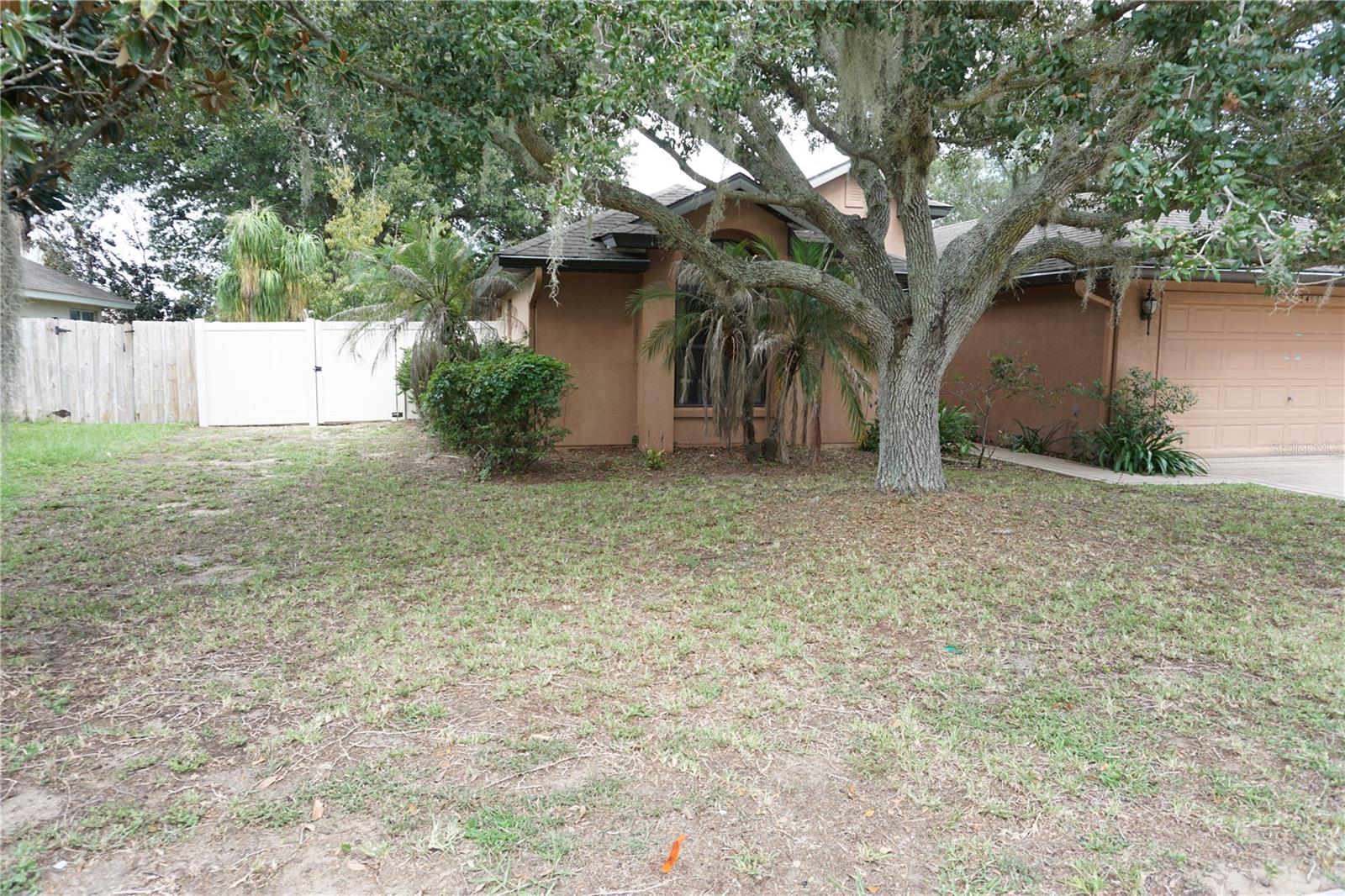 4531 Treasure Cay, Tavares, FL 32778